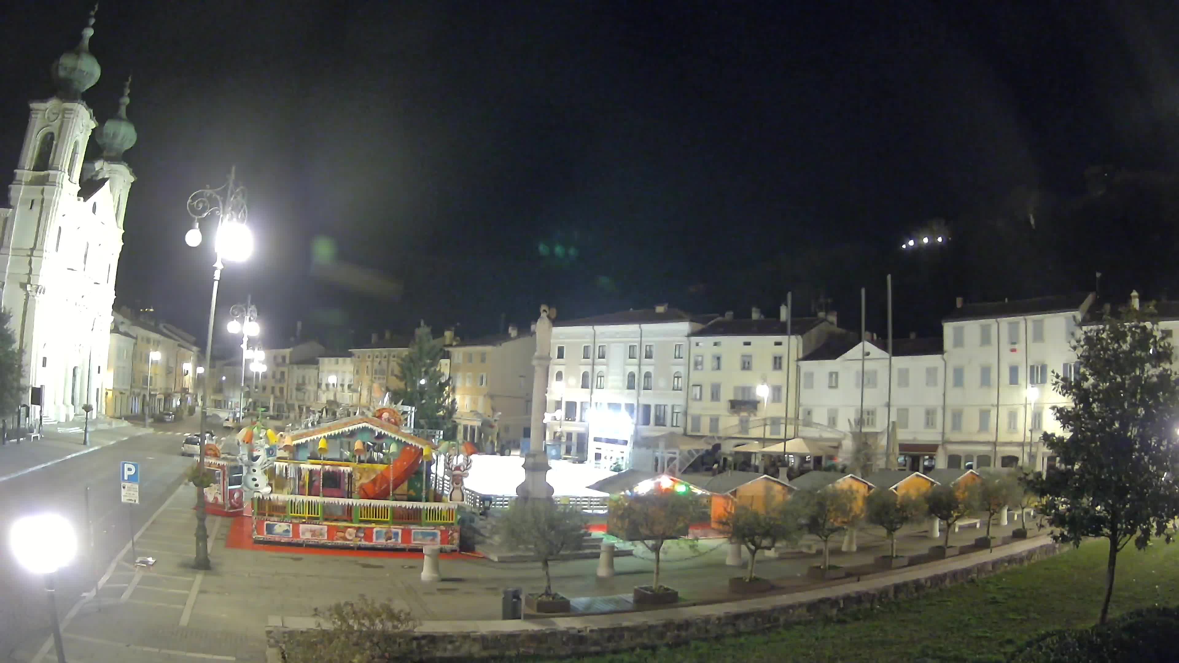 Gorizia – Plaza Vittoria – iglesia de San Pedro. Ignacio