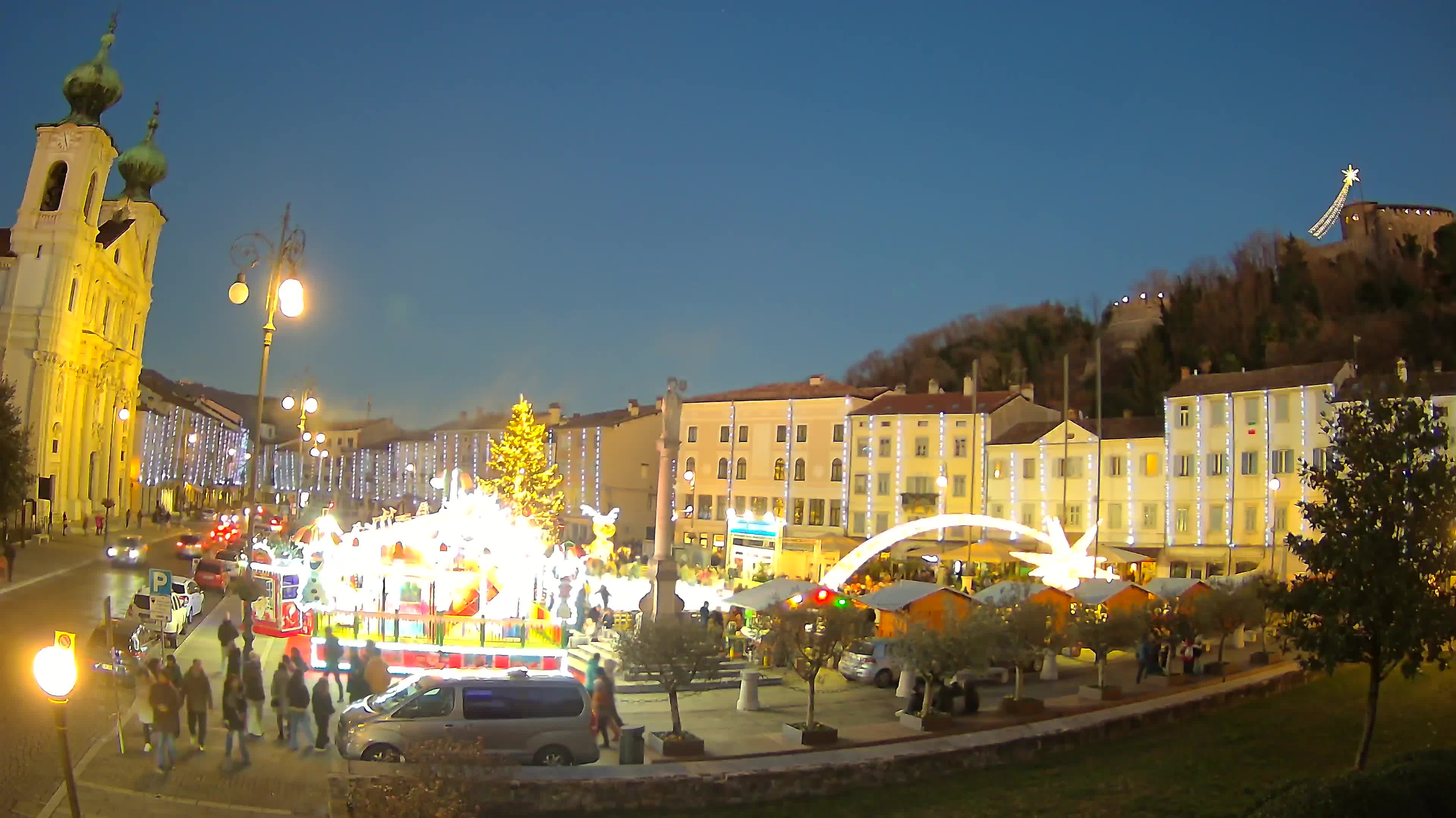 Gorizia – Plaza Vittoria – iglesia de San Pedro. Ignacio