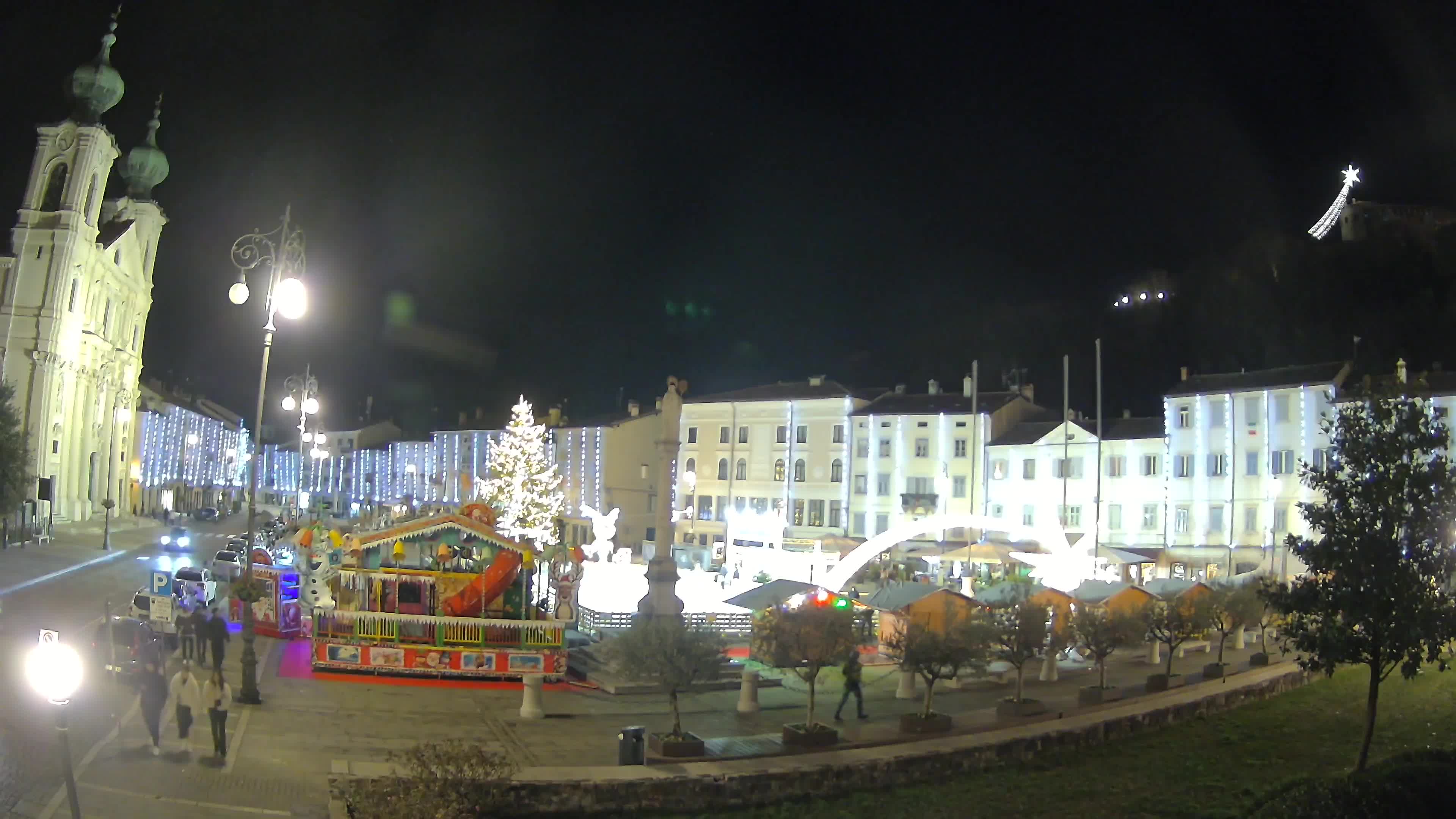 Gorizia – Plaza Vittoria – iglesia de San Pedro. Ignacio
