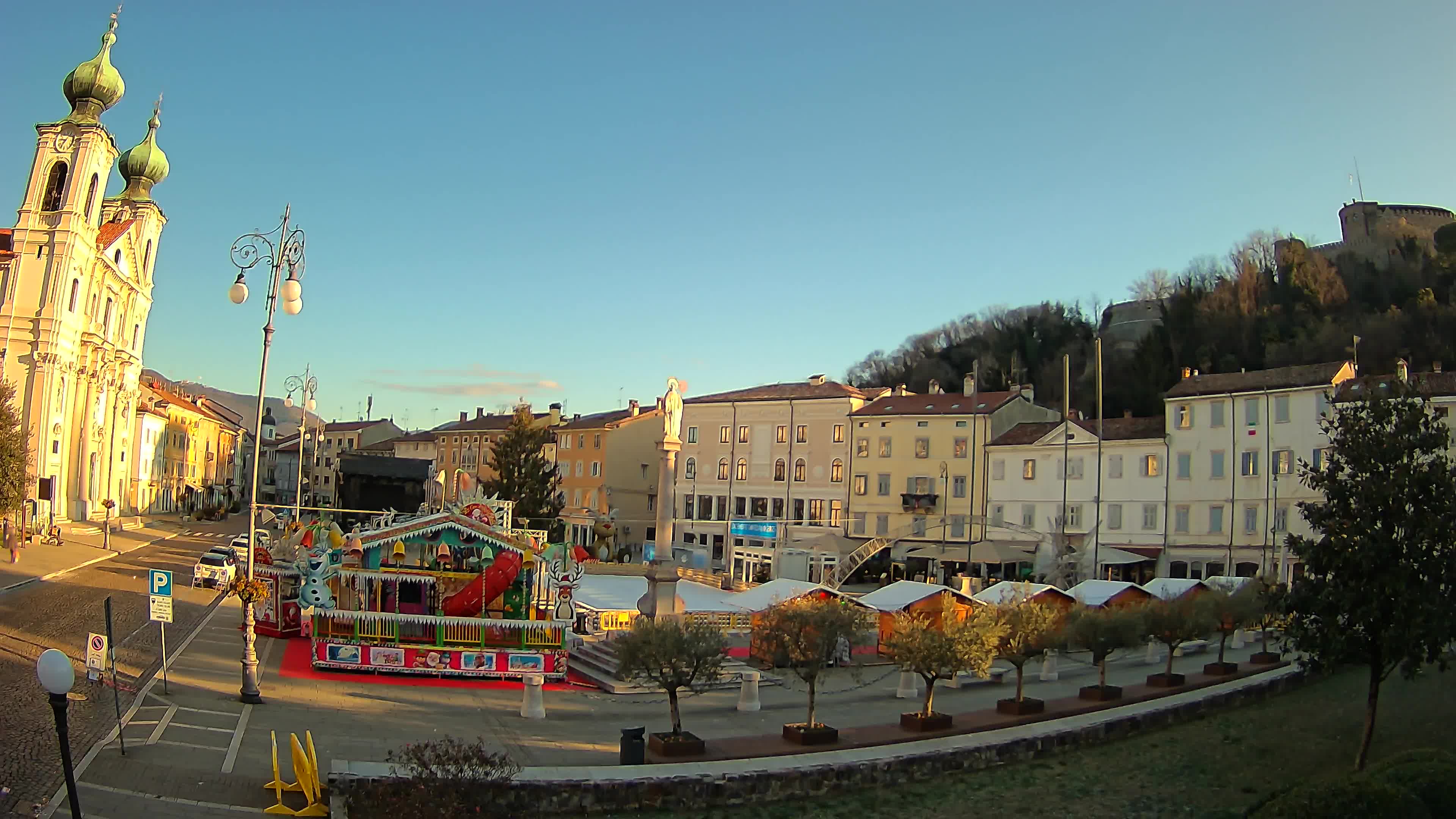 Webcam Gorizia Vittoria square – Church of st. Ignazio