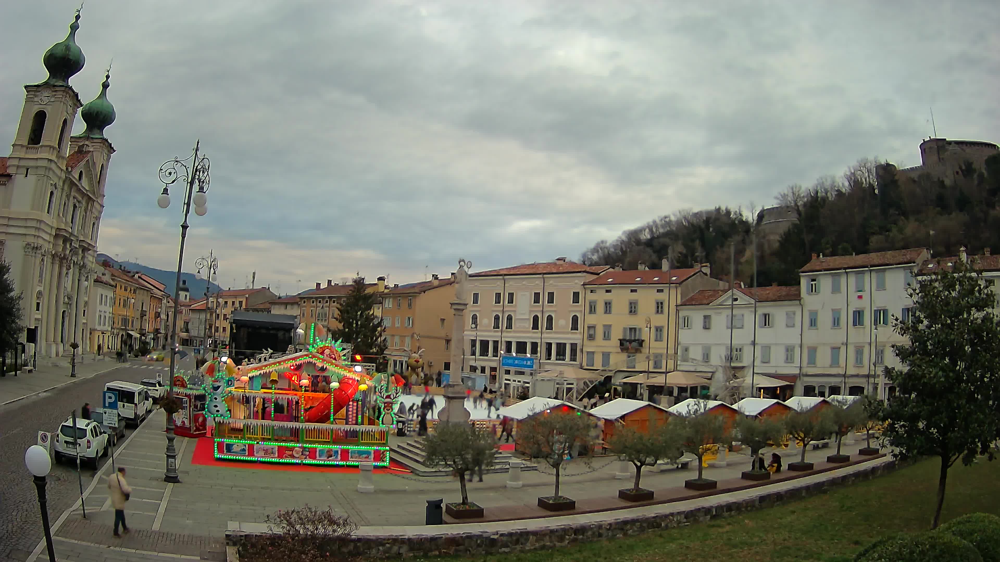 Webcam Gorizia Vittoria square – Church of st. Ignazio