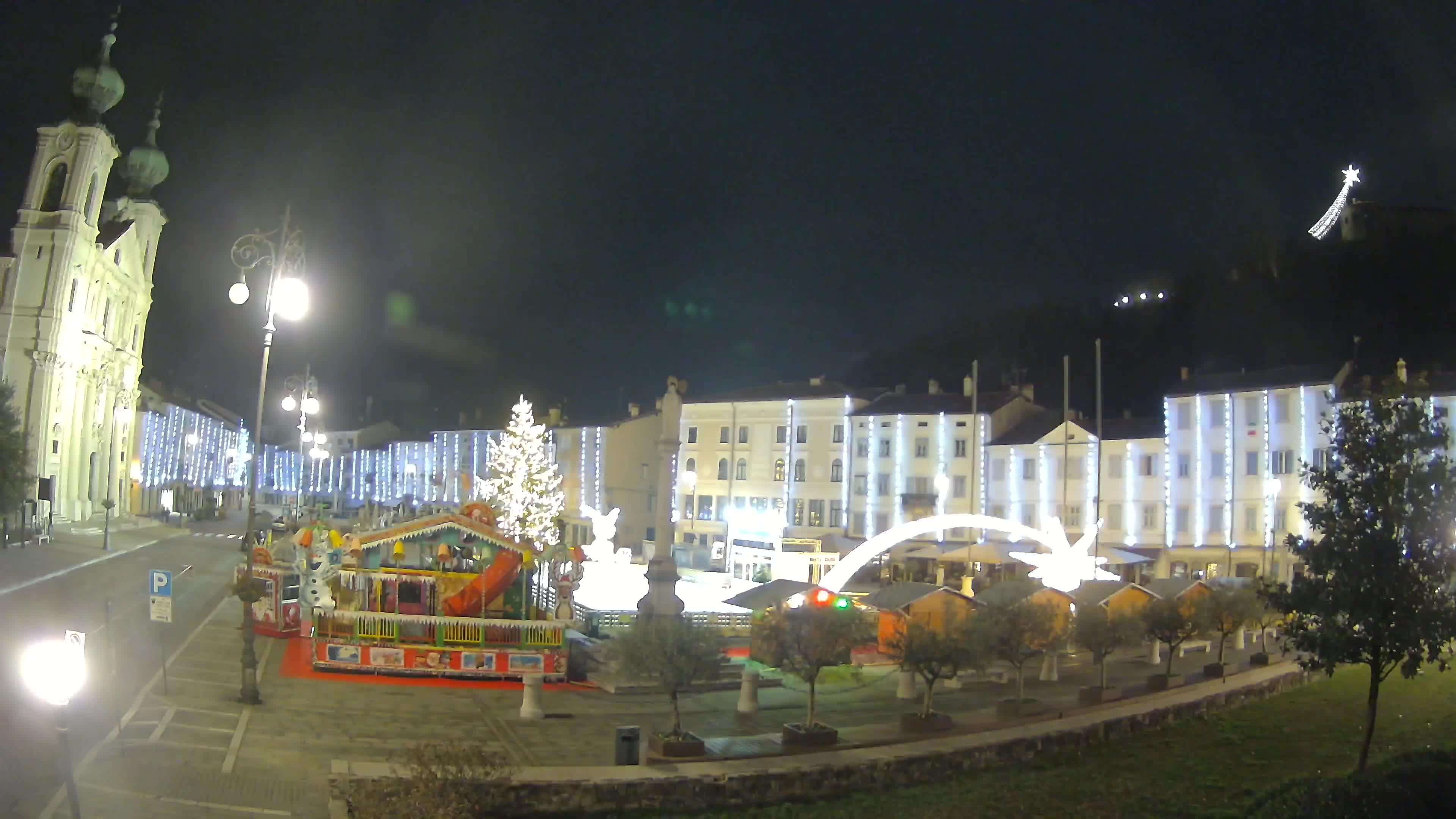 Gorizia – Plaza Vittoria – iglesia de San Pedro. Ignacio