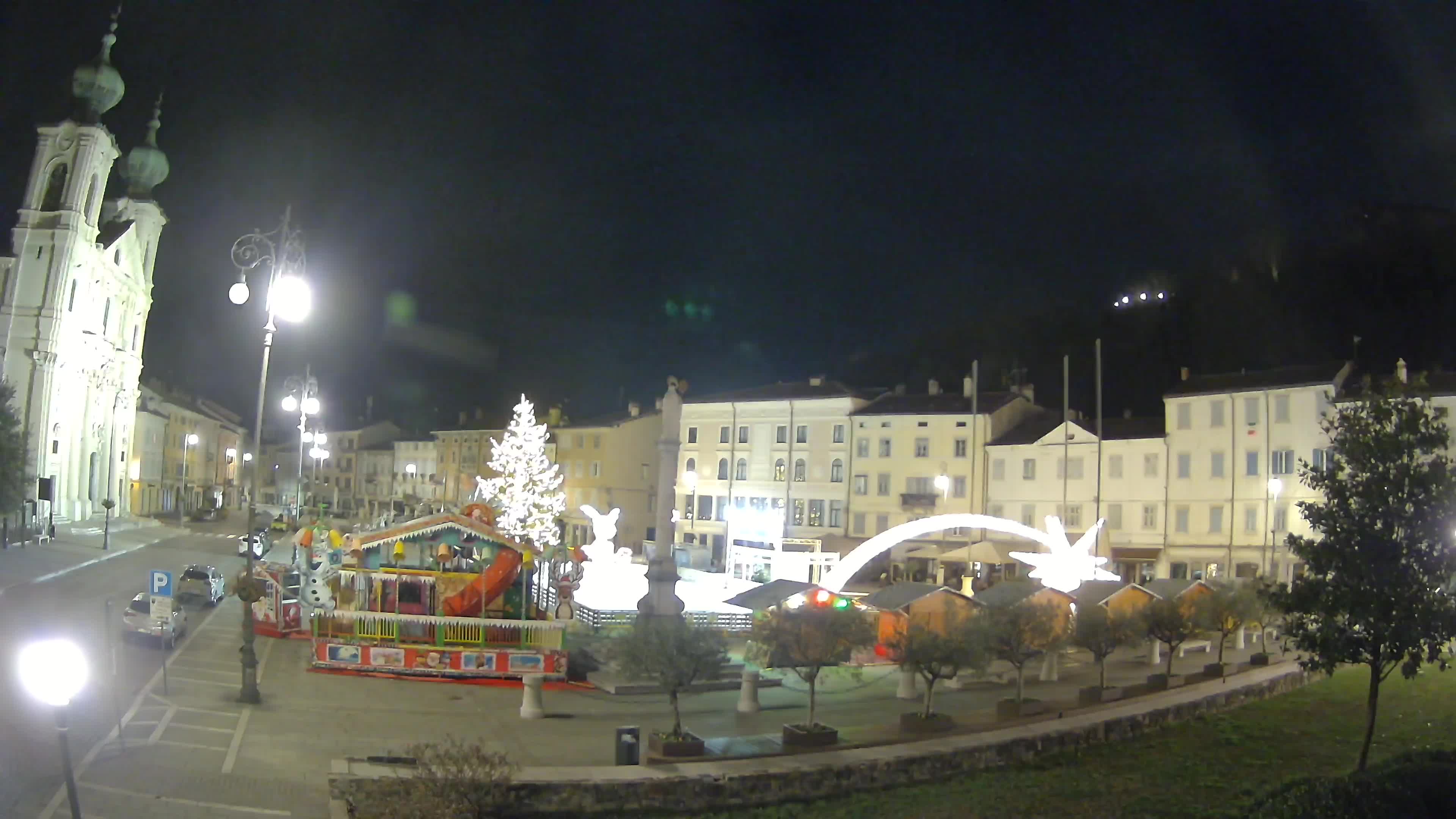 Gorizia – Plaza Vittoria – iglesia de San Pedro. Ignacio
