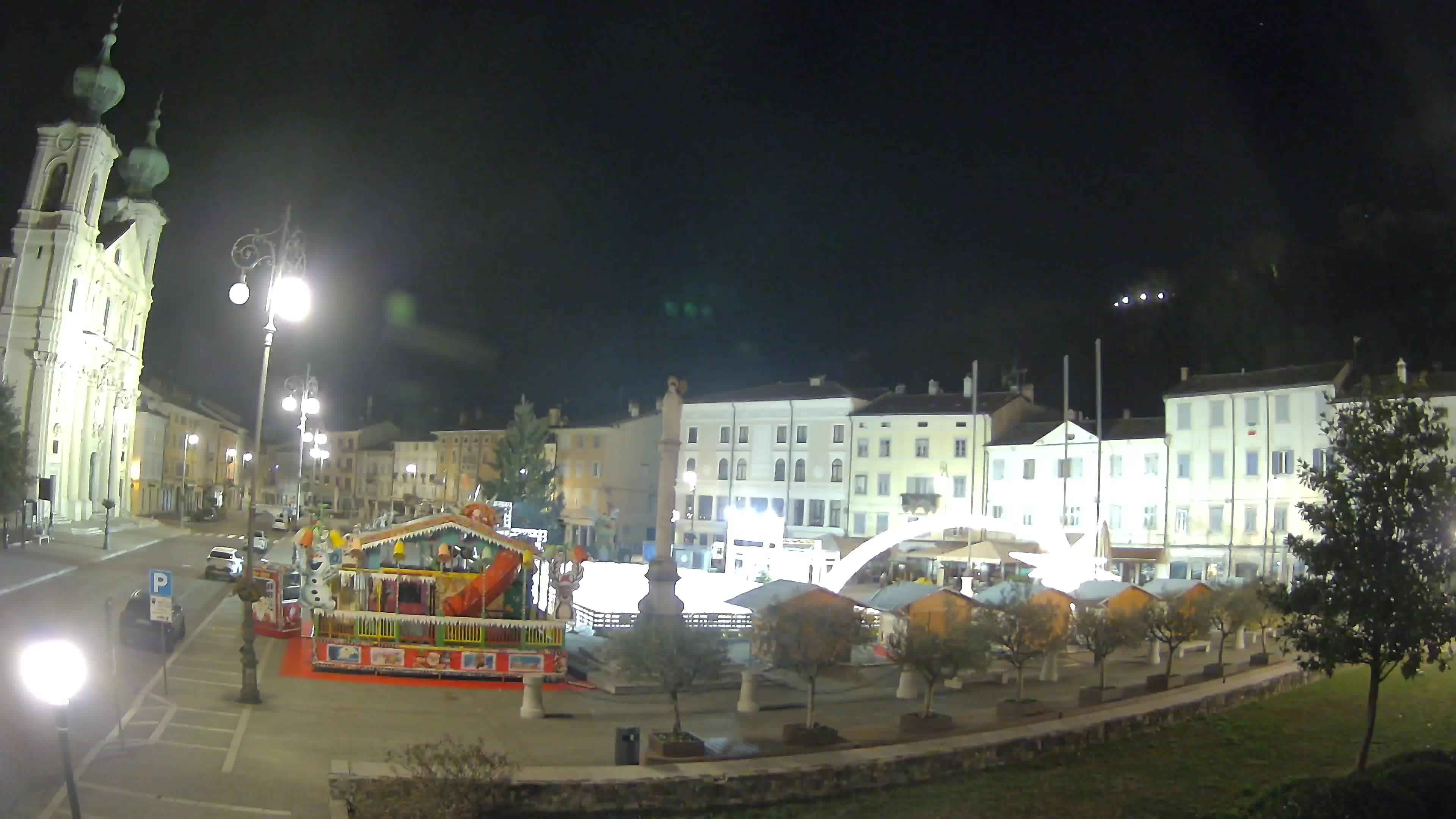 Gorizia – Plaza Vittoria – iglesia de San Pedro. Ignacio