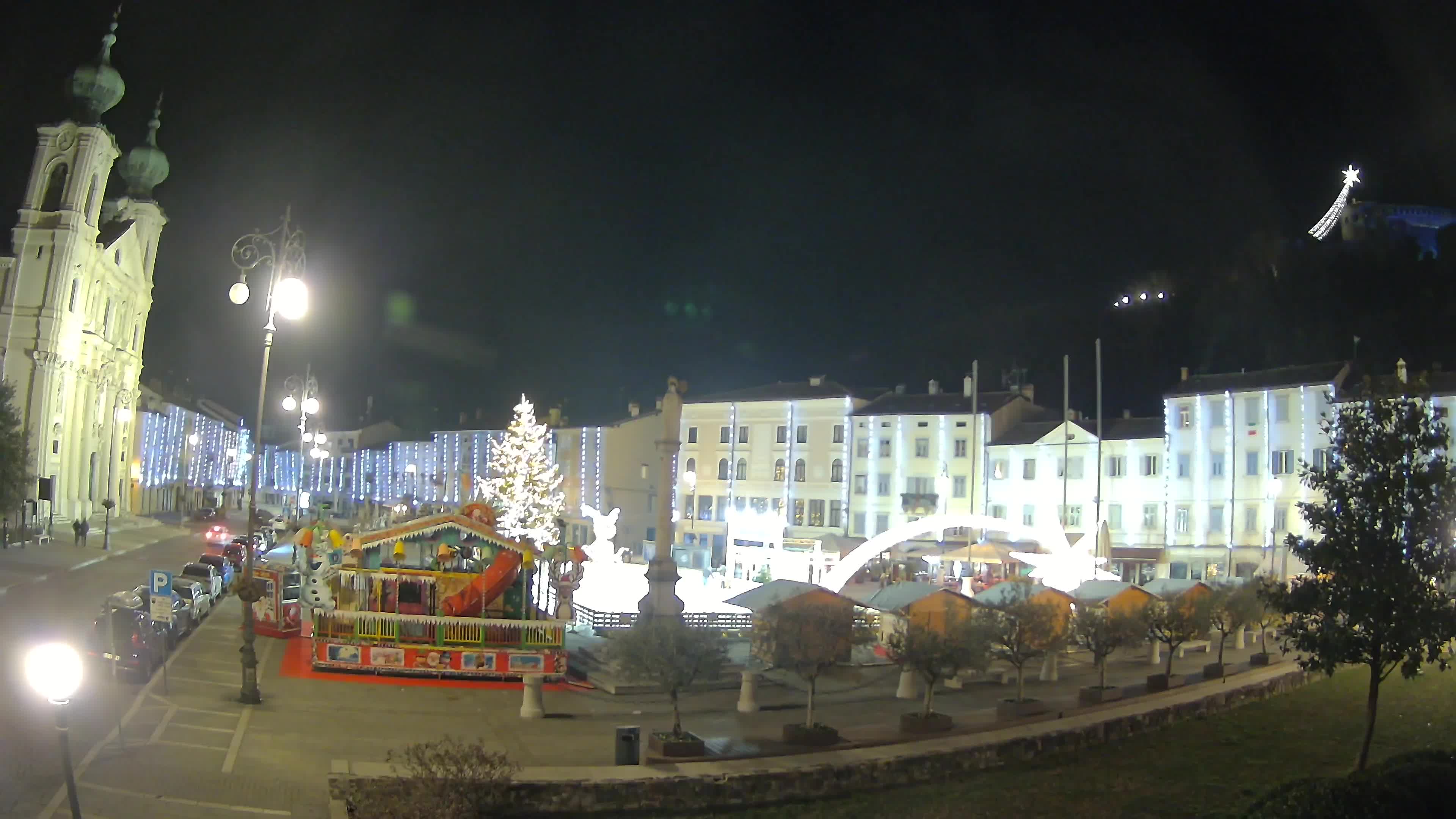Gorizia Piazza della Vittoria e chiesa di S. Ignazio