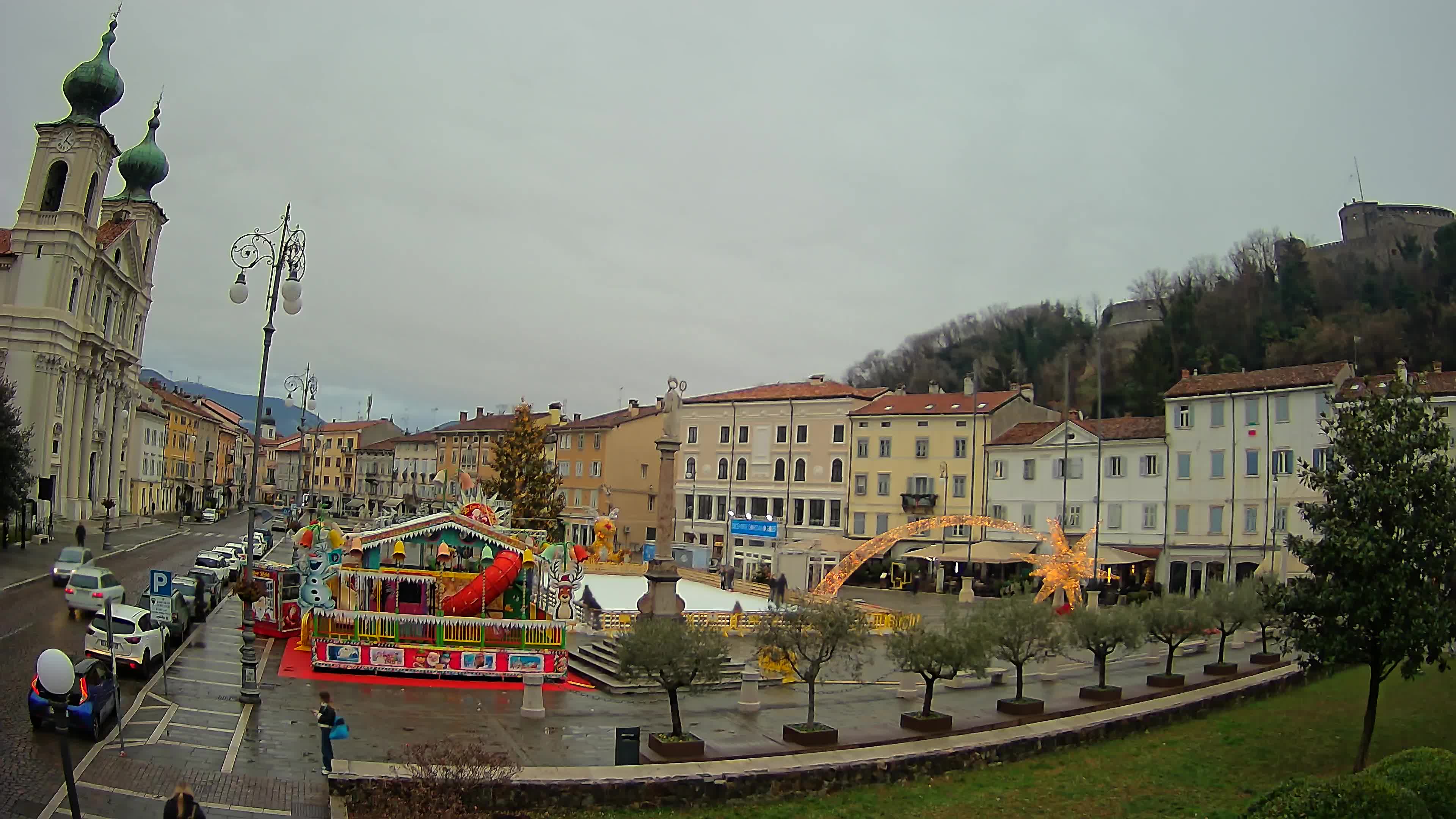 Webcam Gorizia Vittoria square – Church of st. Ignazio
