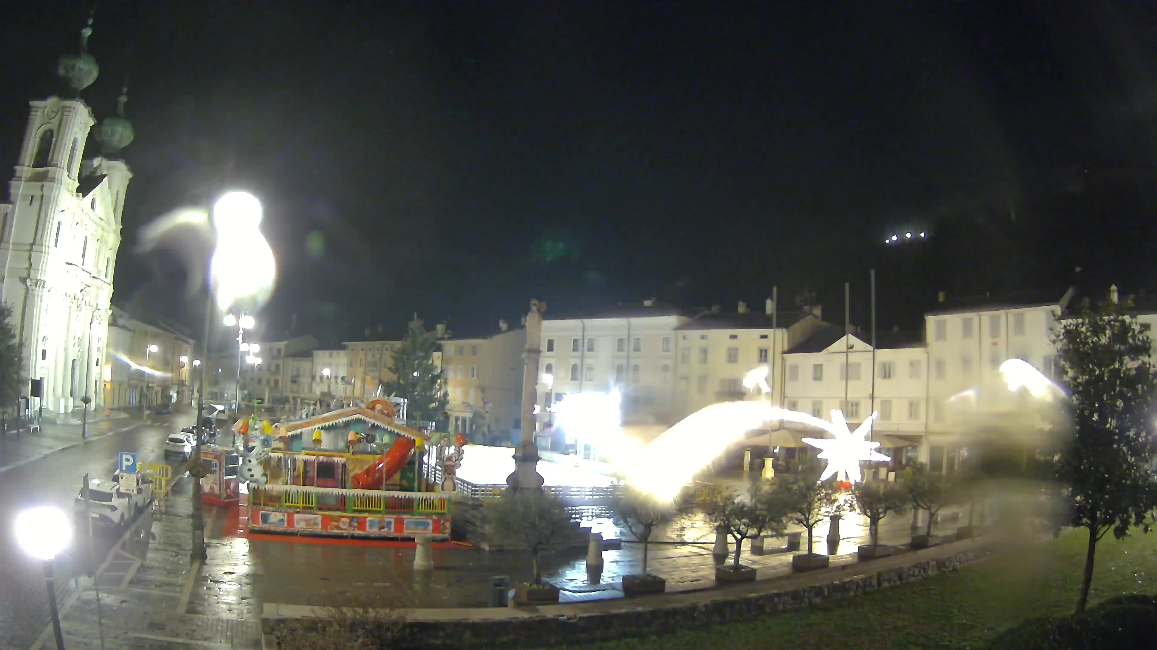 Gorizia Piazza della Vittoria e chiesa di S. Ignazio