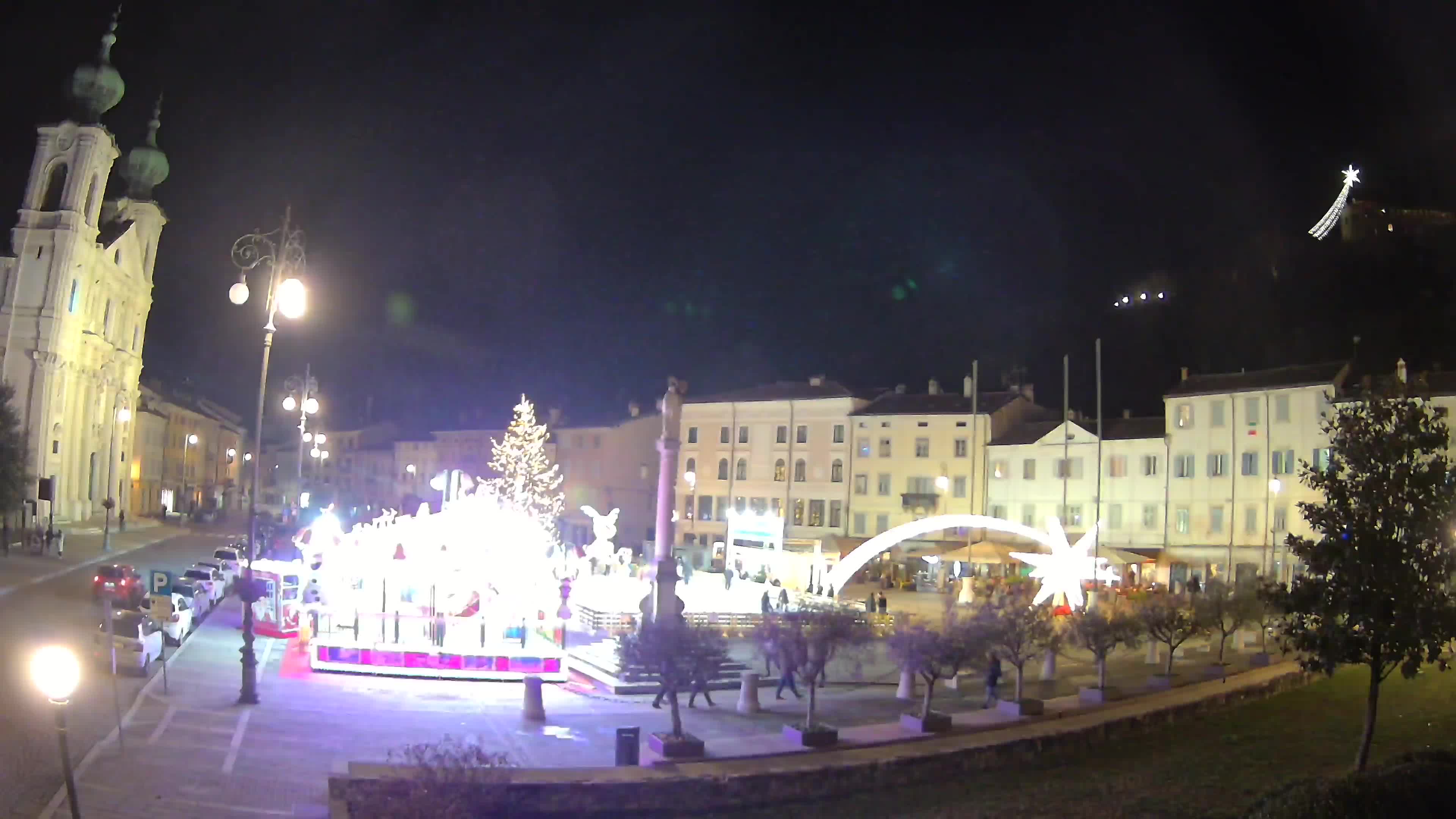 Gorizia Piazza della Vittoria e chiesa di S. Ignazio