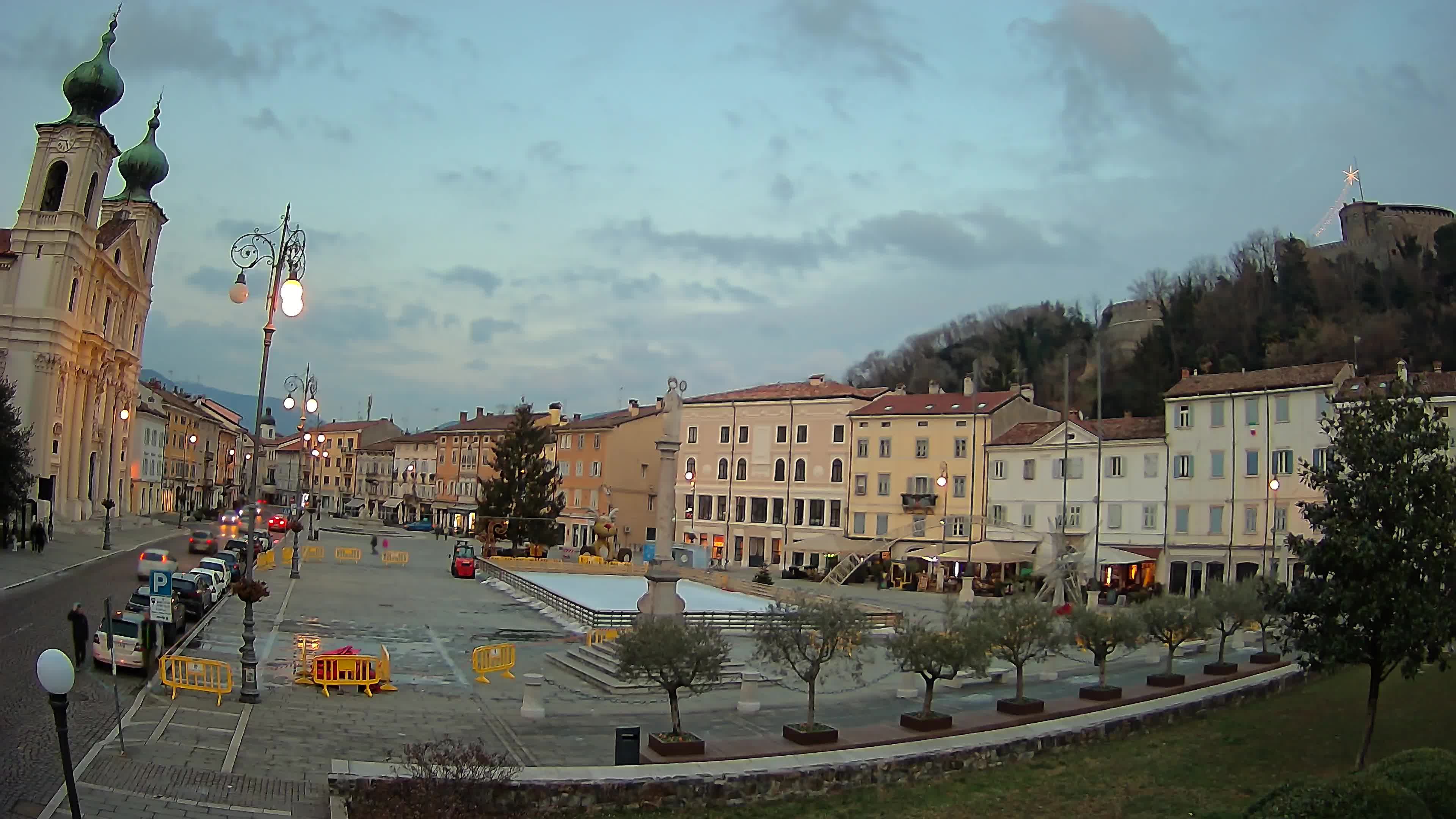 Görz – Vittoria-Platz – Kirche St. Ignazio