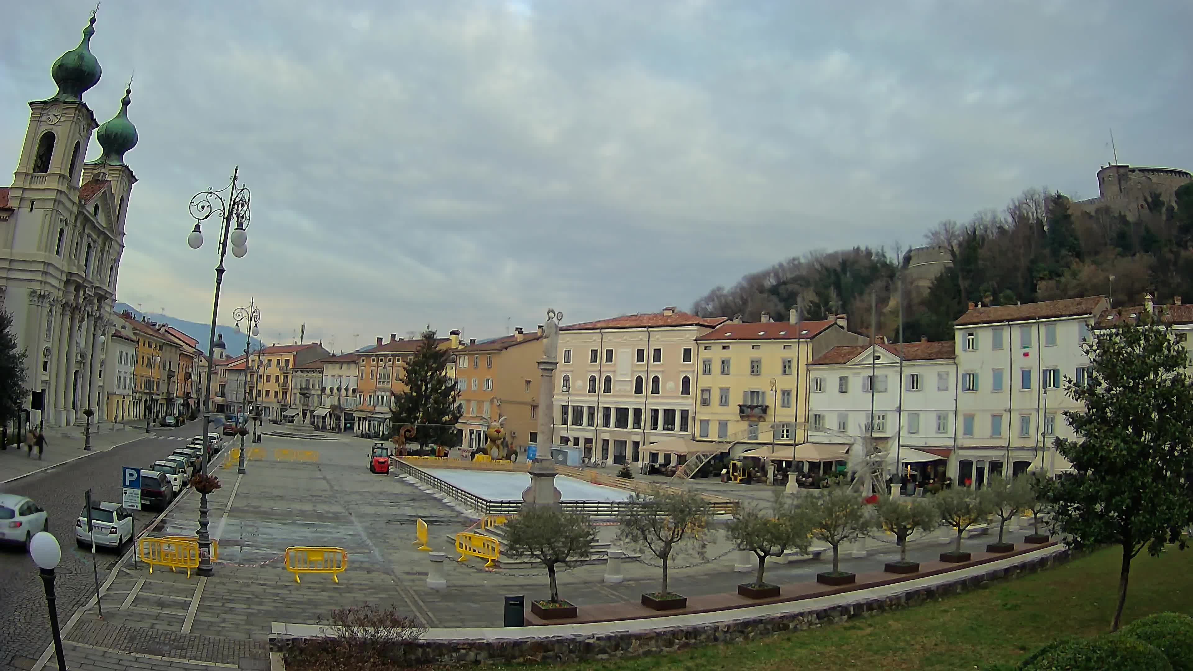 Gorizia – Place Vittoria – église st. Ignazio