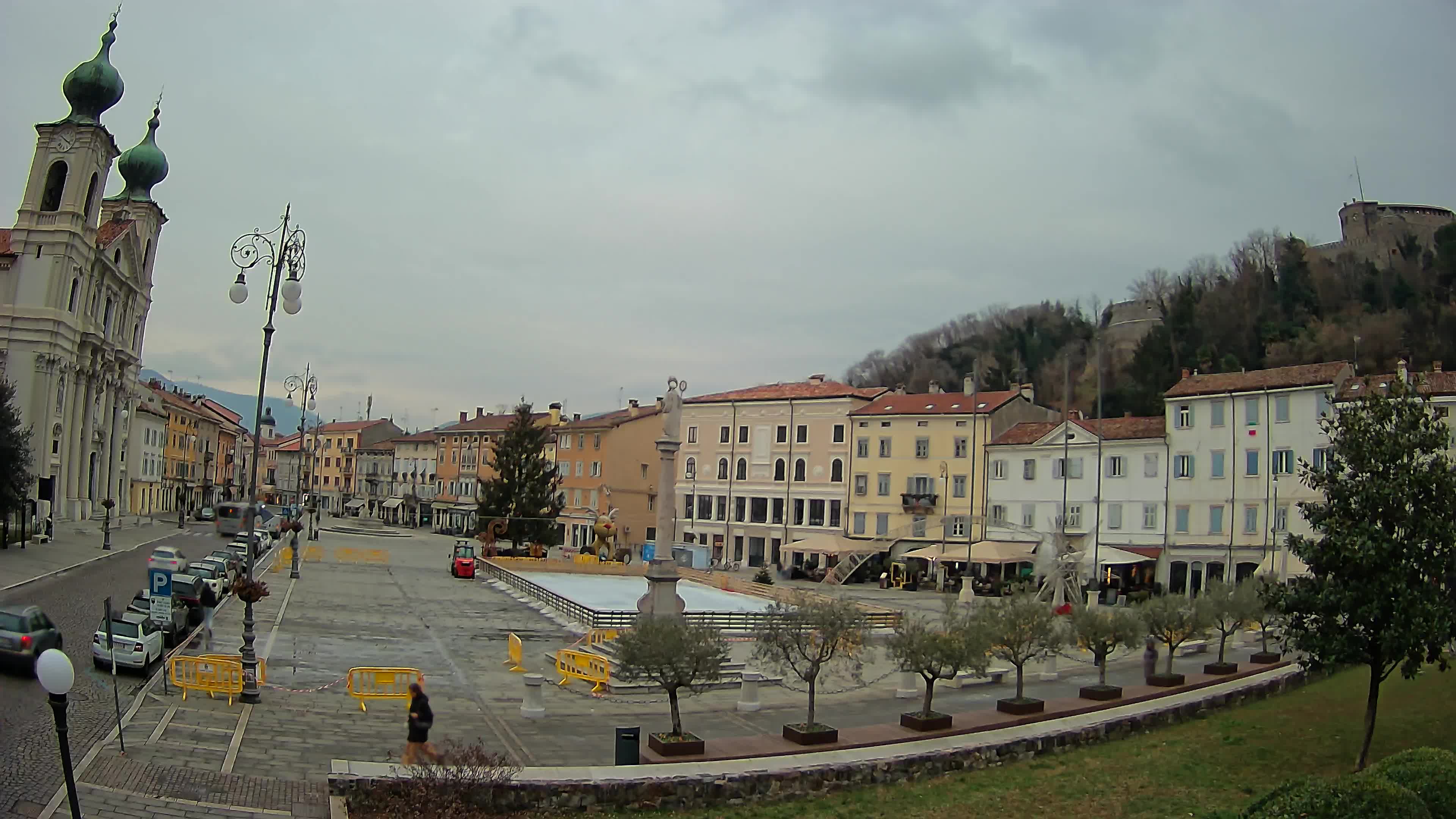 Görz – Vittoria-Platz – Kirche St. Ignazio