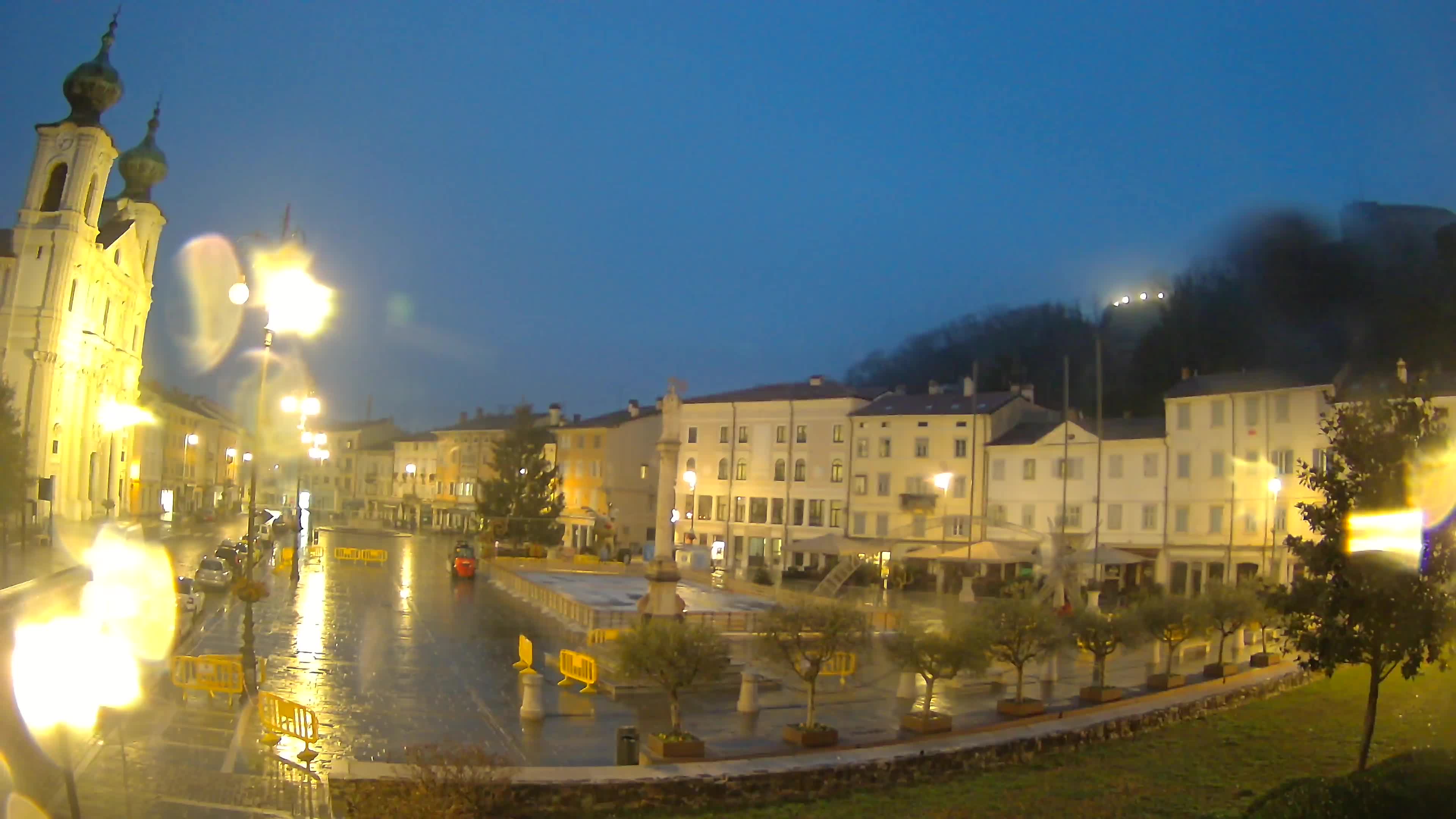 Gorizia – Place Vittoria – église st. Ignazio