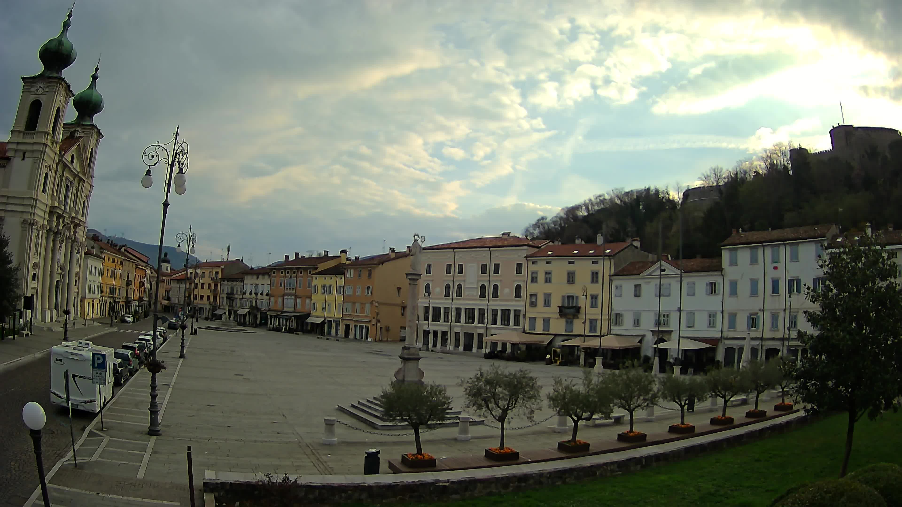 Gorica – Travnik – trg Vittoria – Crka sv. Ignazio