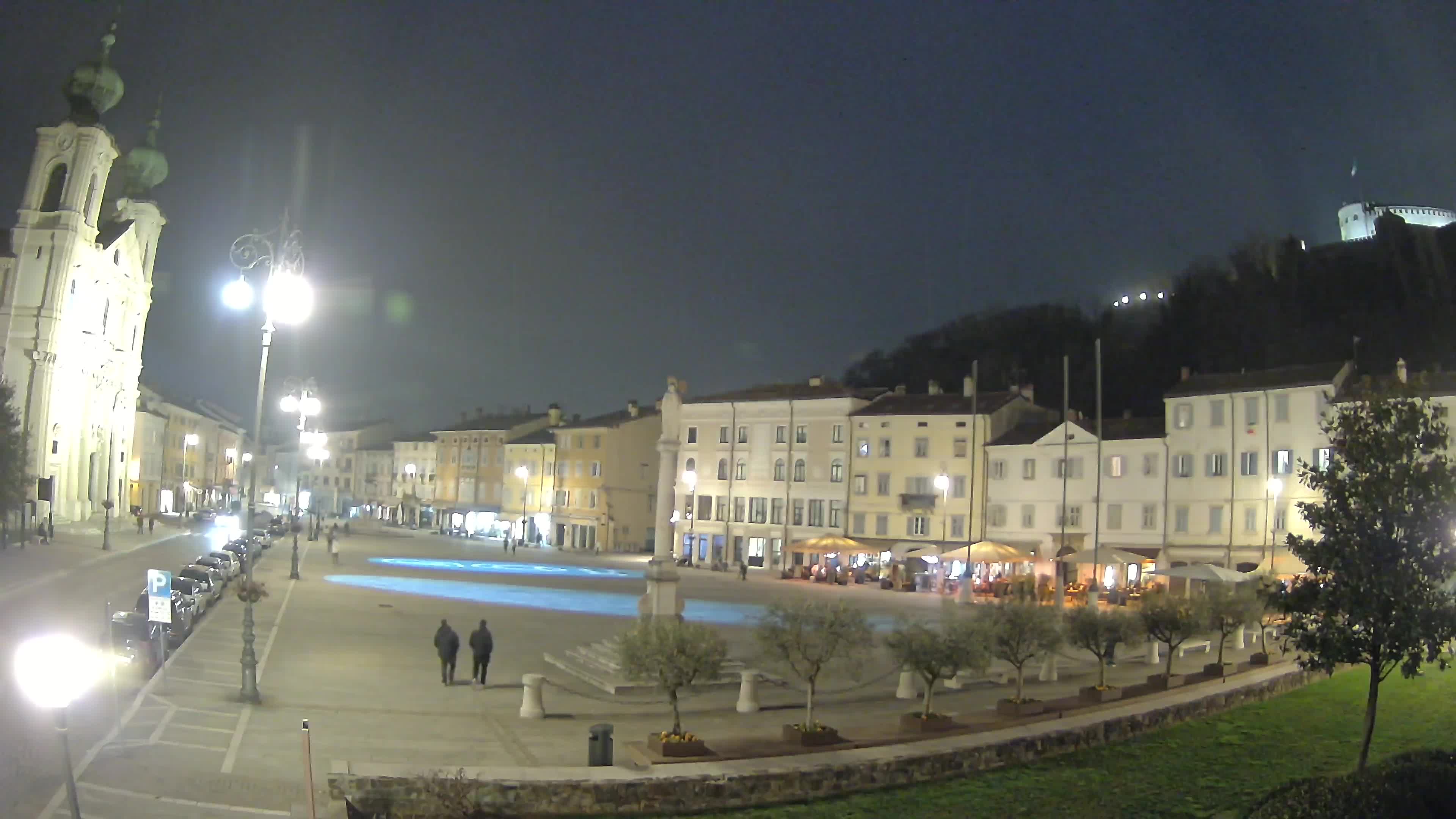 Kamera Gorica Travnik in cerkev sv. Ignacija