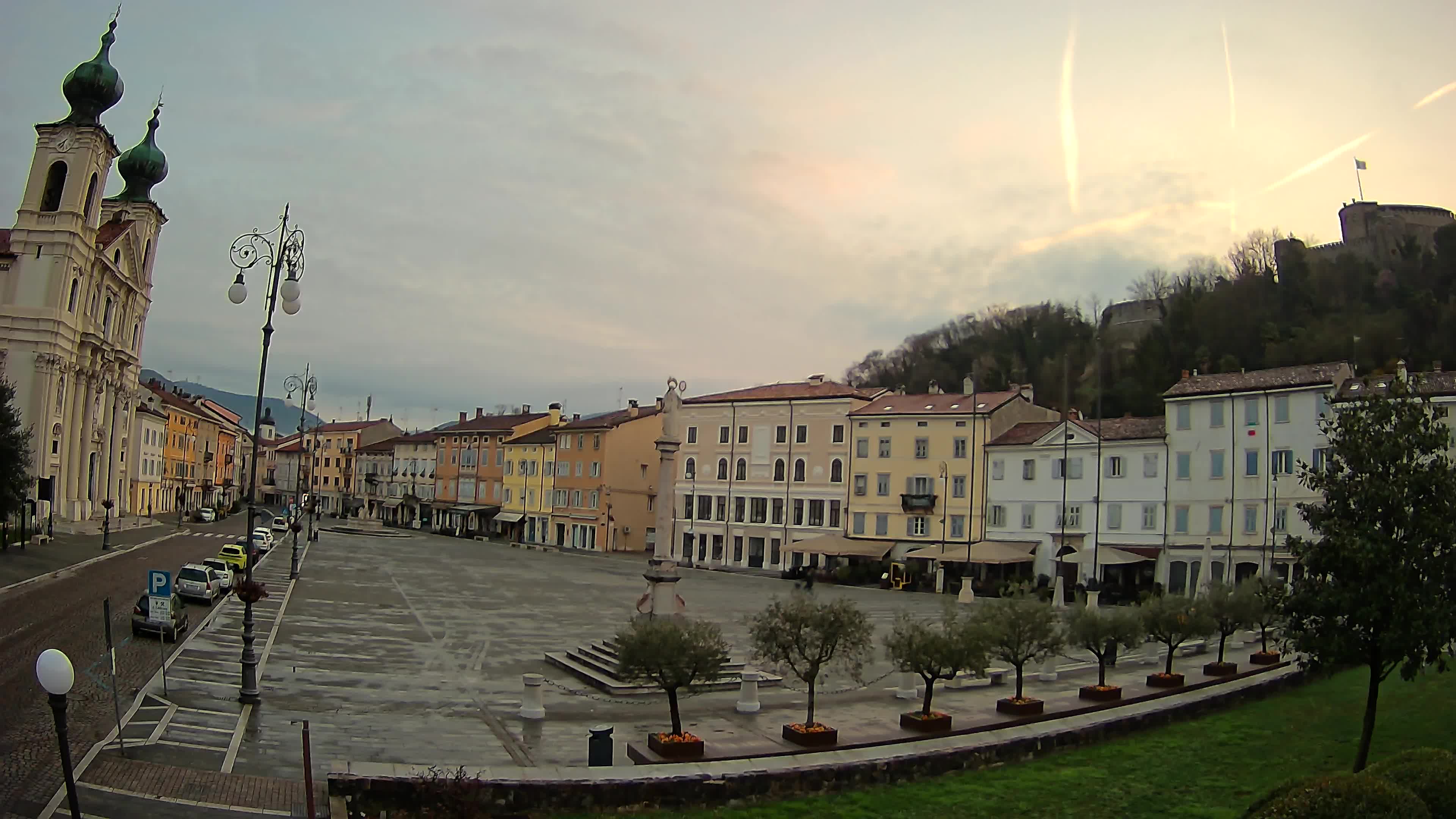 Webcam Gorizia Vittoria square – Church of st. Ignazio