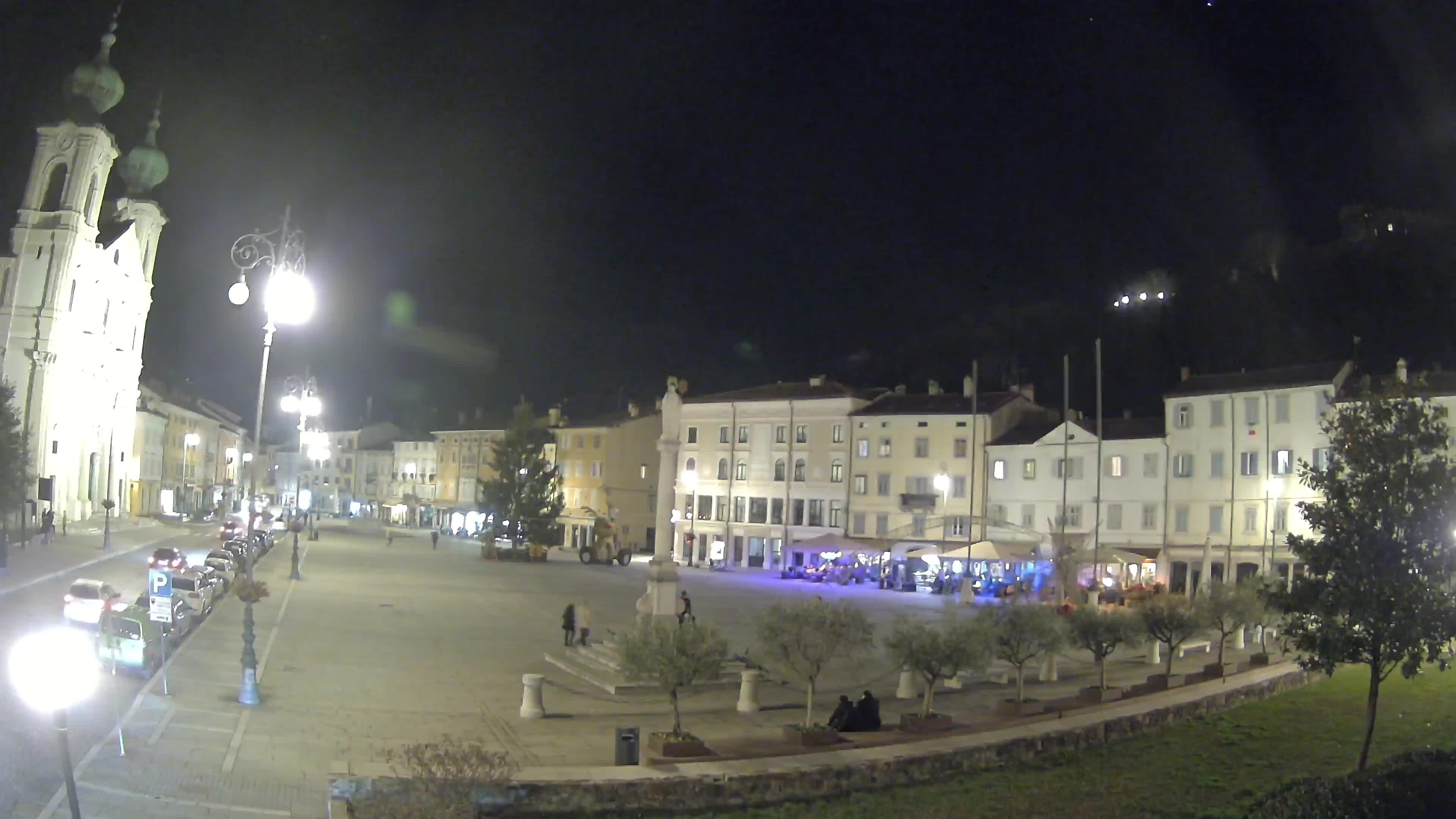 Gorizia – Plaza Vittoria – iglesia de San Pedro. Ignacio