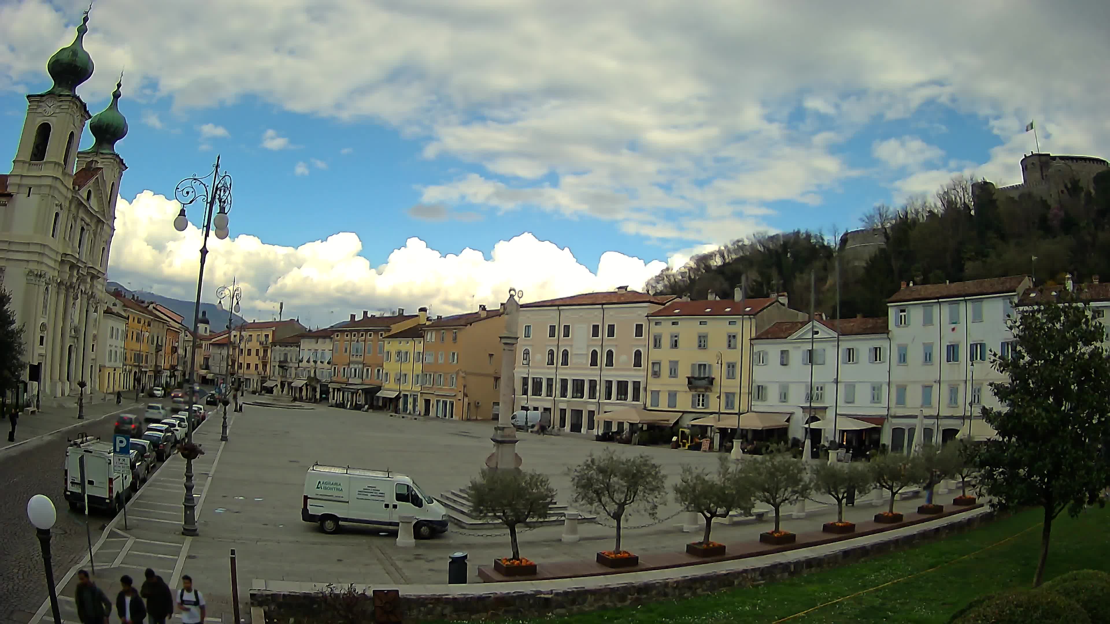 Webcam Gorizia Vittoria square – Church of st. Ignazio