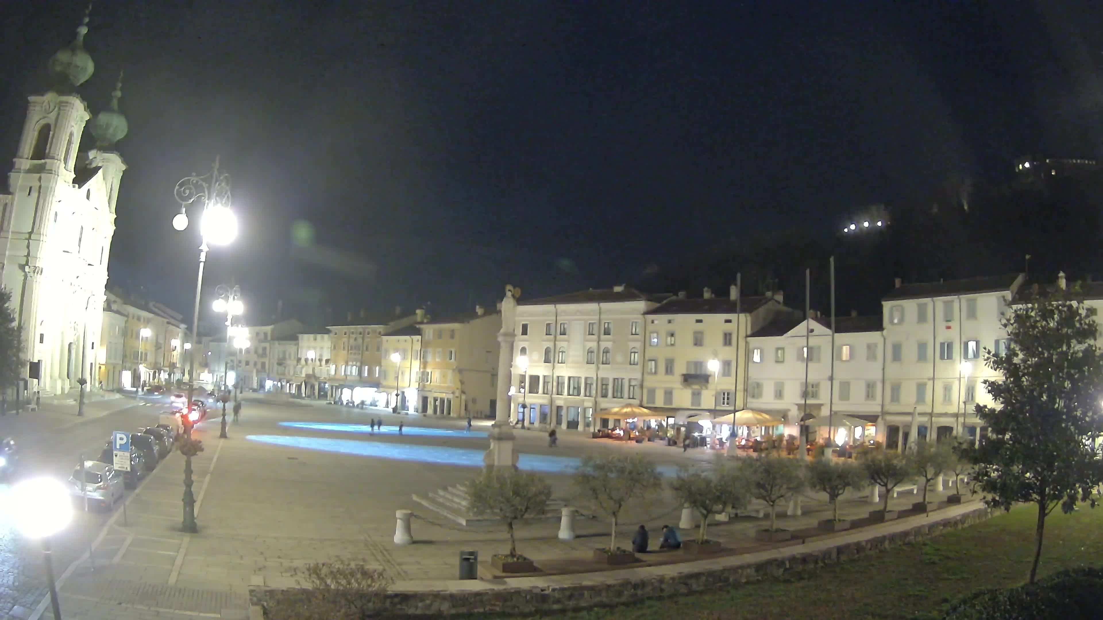 Kamera Gorica Travnik in cerkev sv. Ignacija