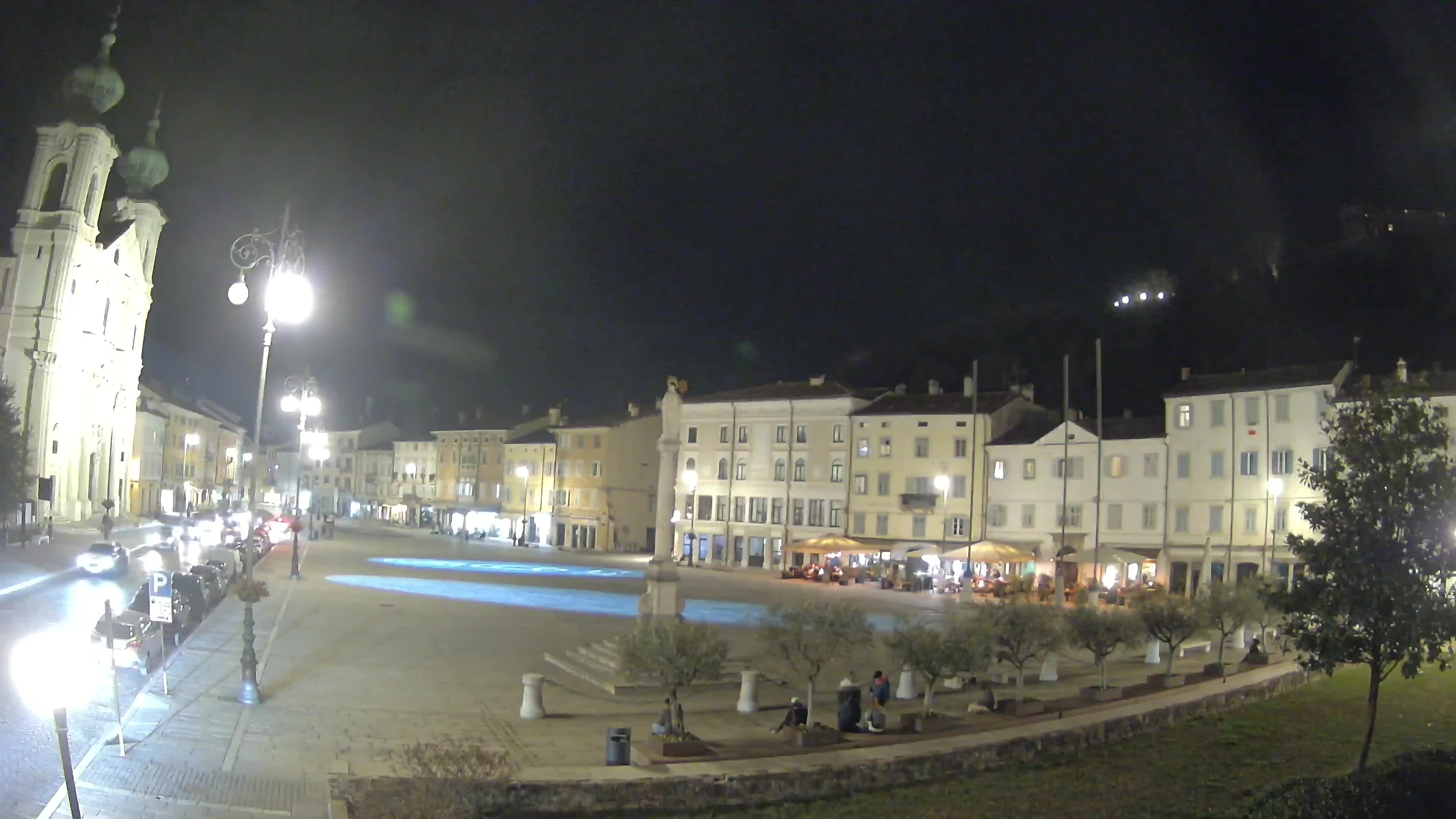 Gorizia – Plaza Vittoria – iglesia de San Pedro. Ignacio