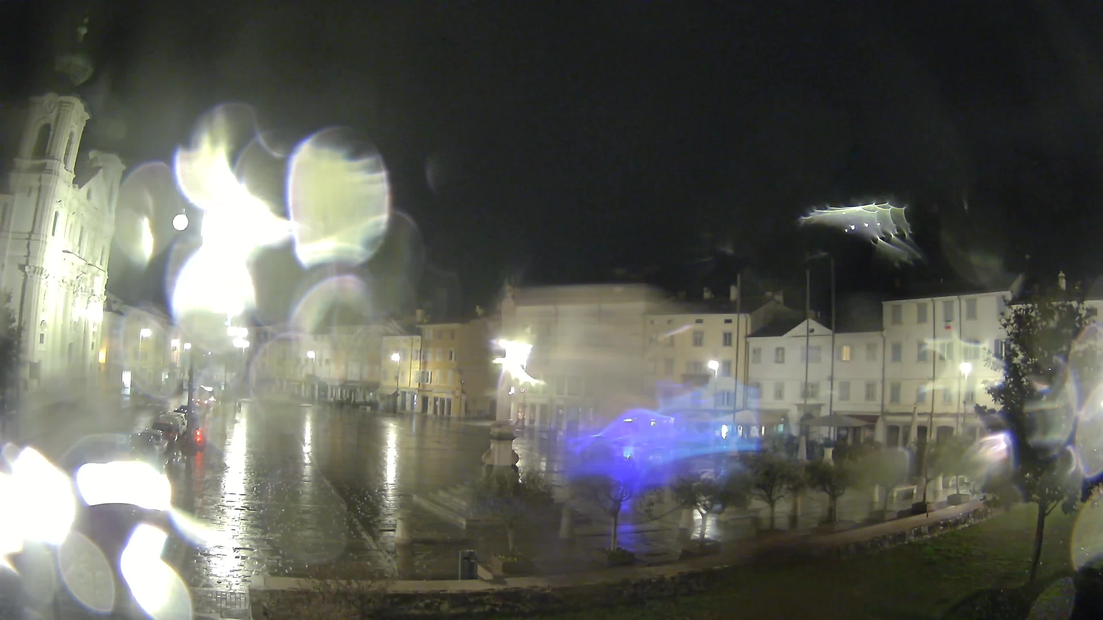 Gorizia Piazza della Vittoria e chiesa di S. Ignazio