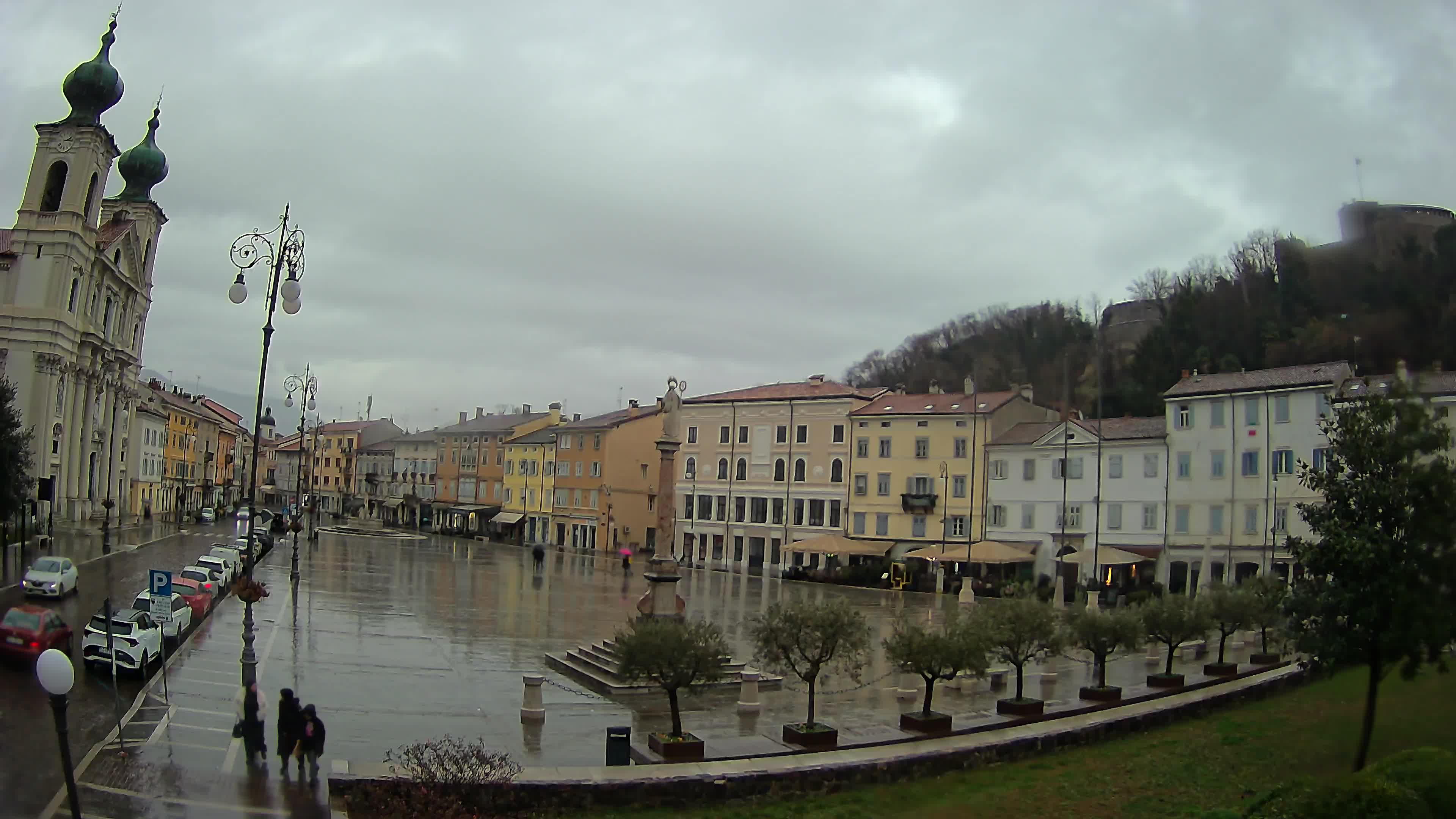 Webcam Gorizia Vittoria square – Church of st. Ignazio