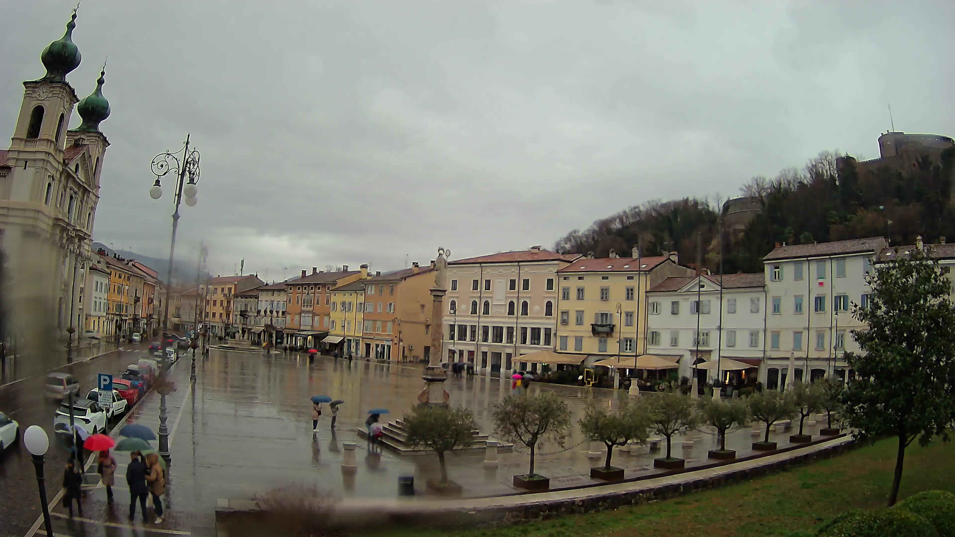 Webcam Gorizia Vittoria square – Church of st. Ignazio