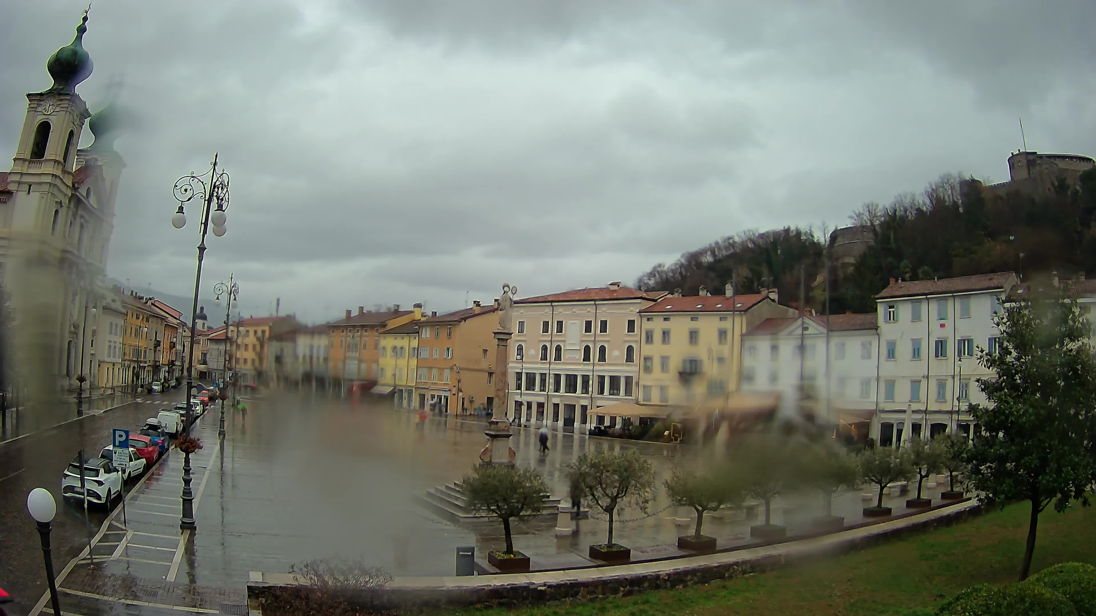 Webcam Gorizia Vittoria square – Church of st. Ignazio