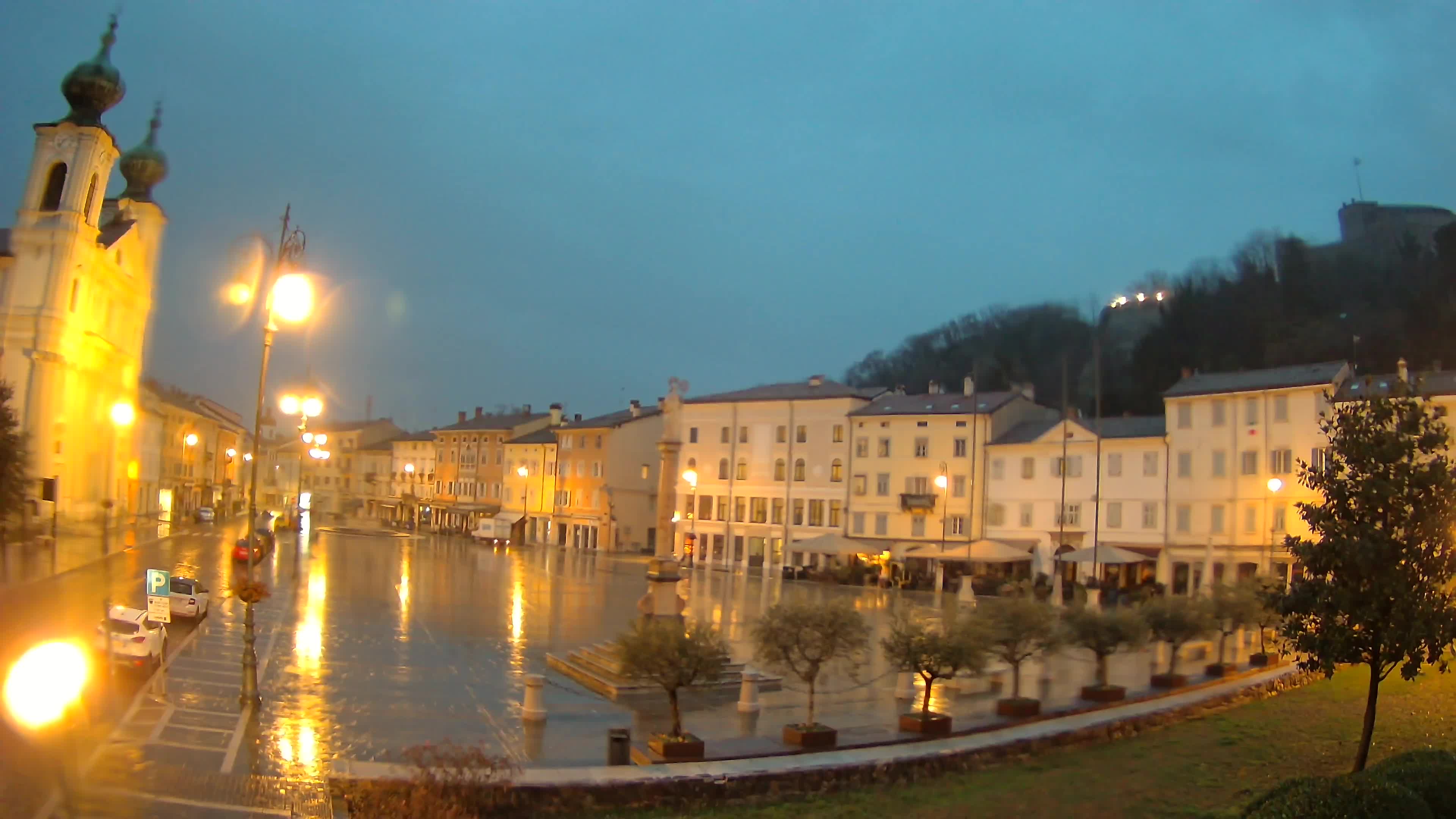 Webcam Gorizia Vittoria square – Church of st. Ignazio