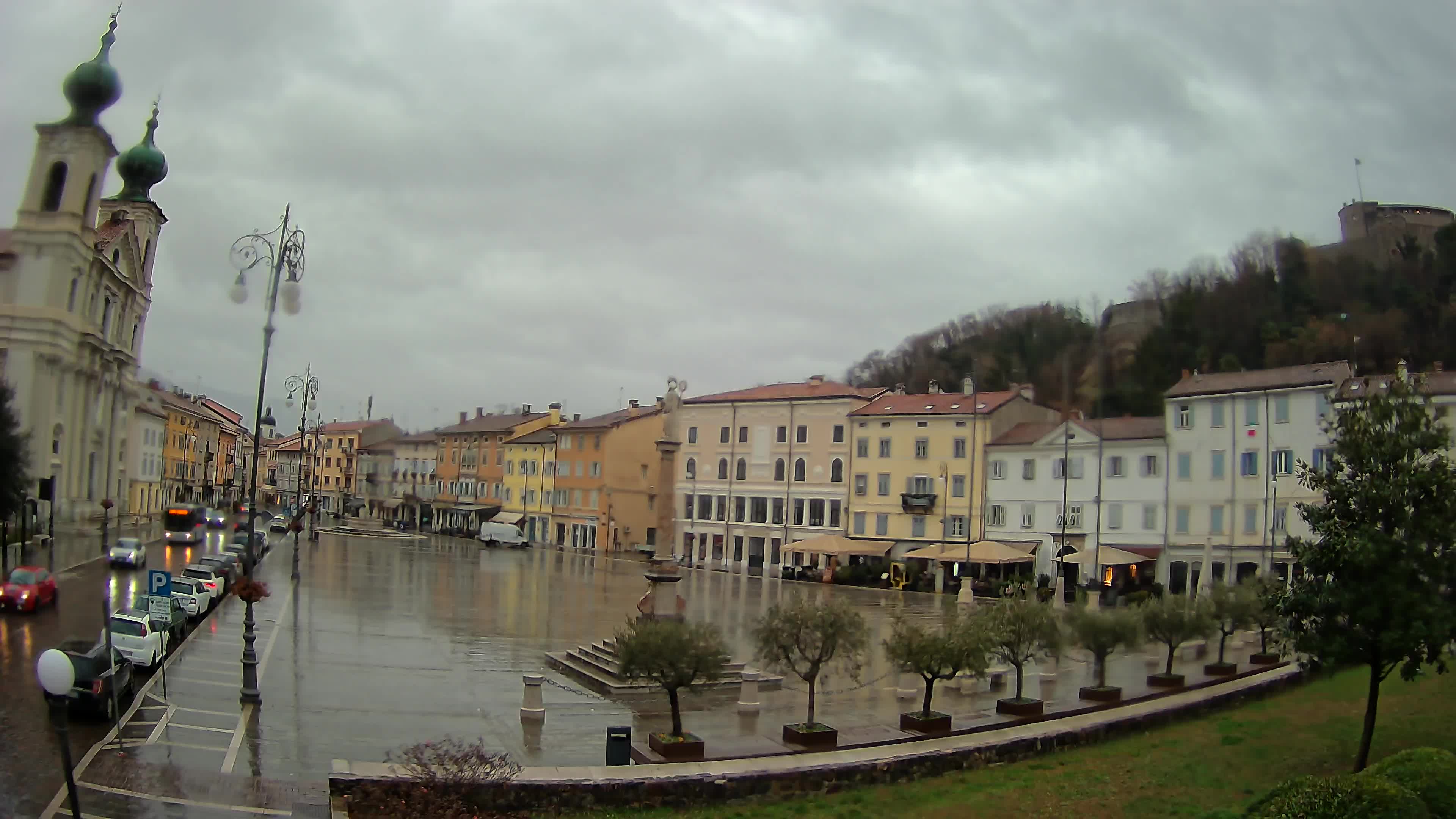 Webcam Gorizia Vittoria square – Church of st. Ignazio