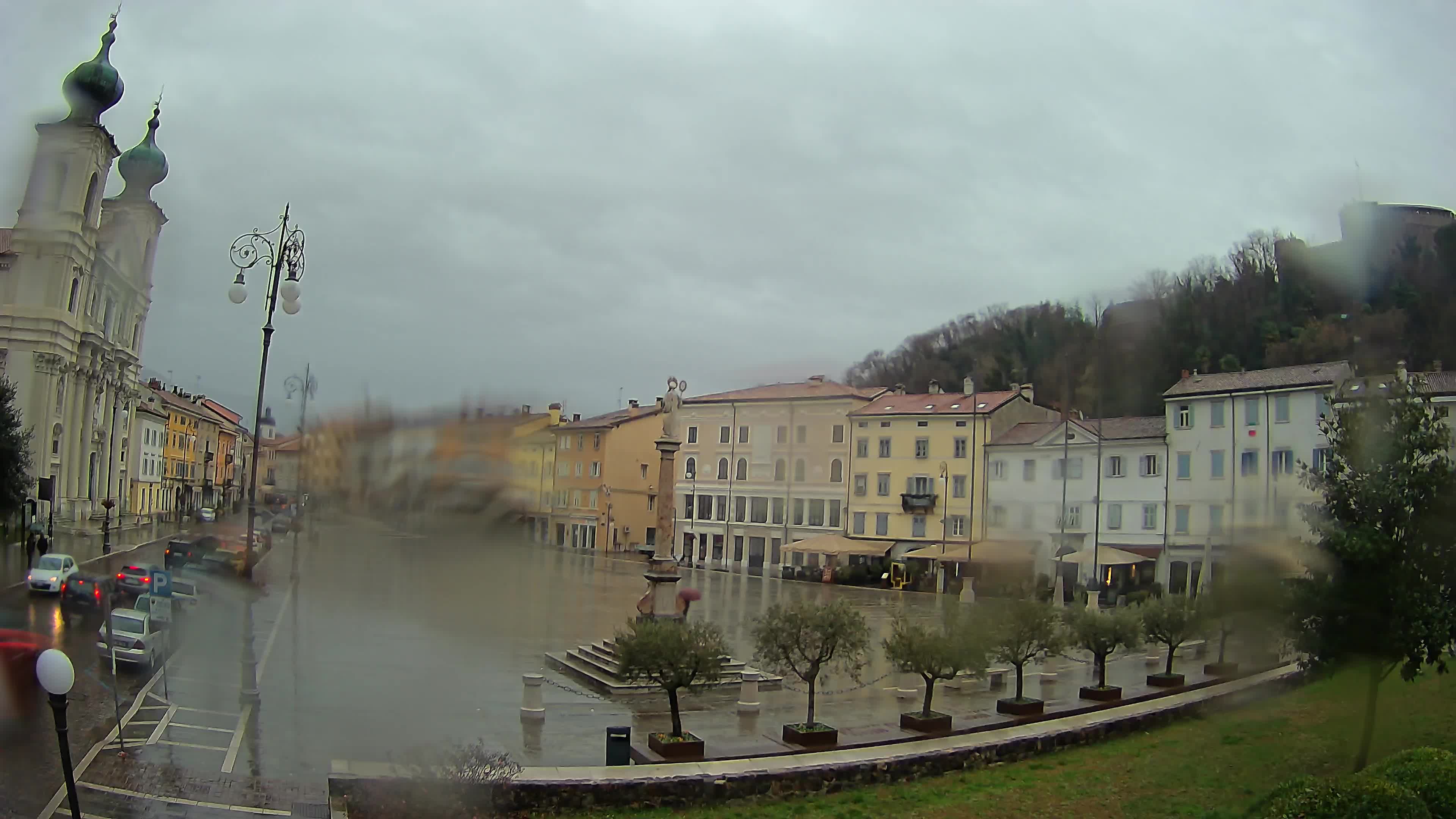 Webcam Gorizia Vittoria square – Church of st. Ignazio