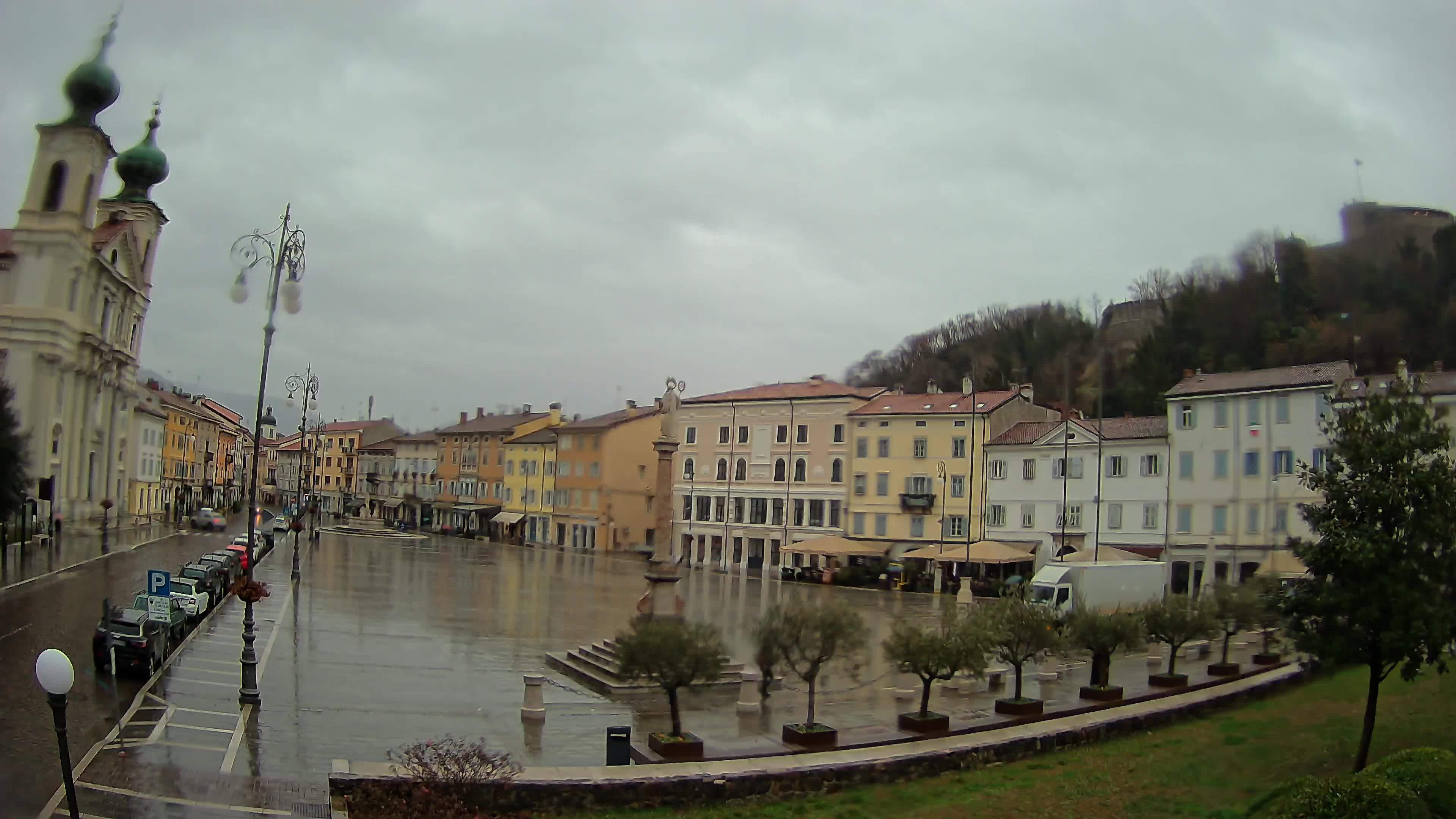 Webcam Gorizia Vittoria square – Church of st. Ignazio