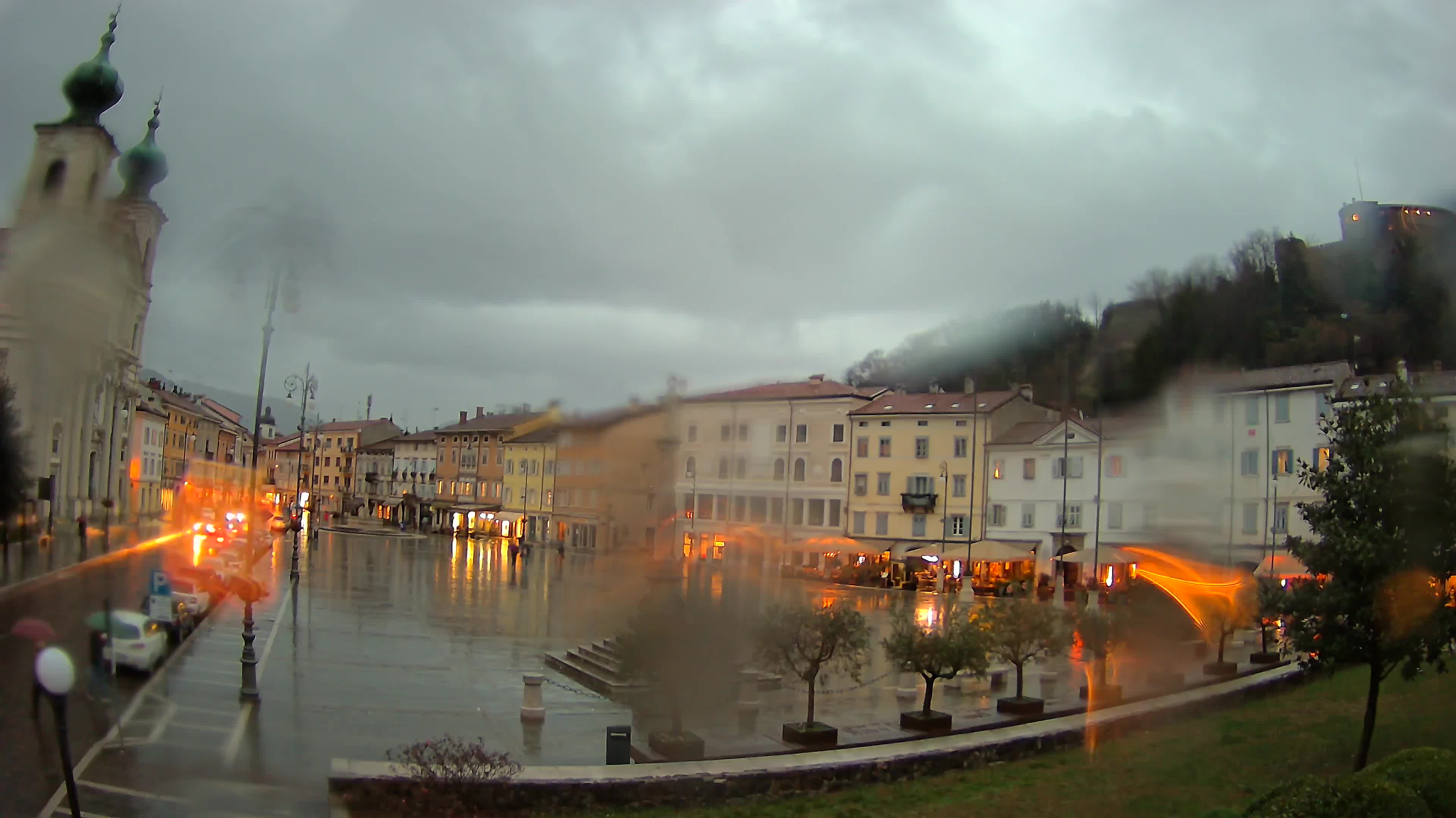 Webcam Gorizia Vittoria square – Church of st. Ignazio