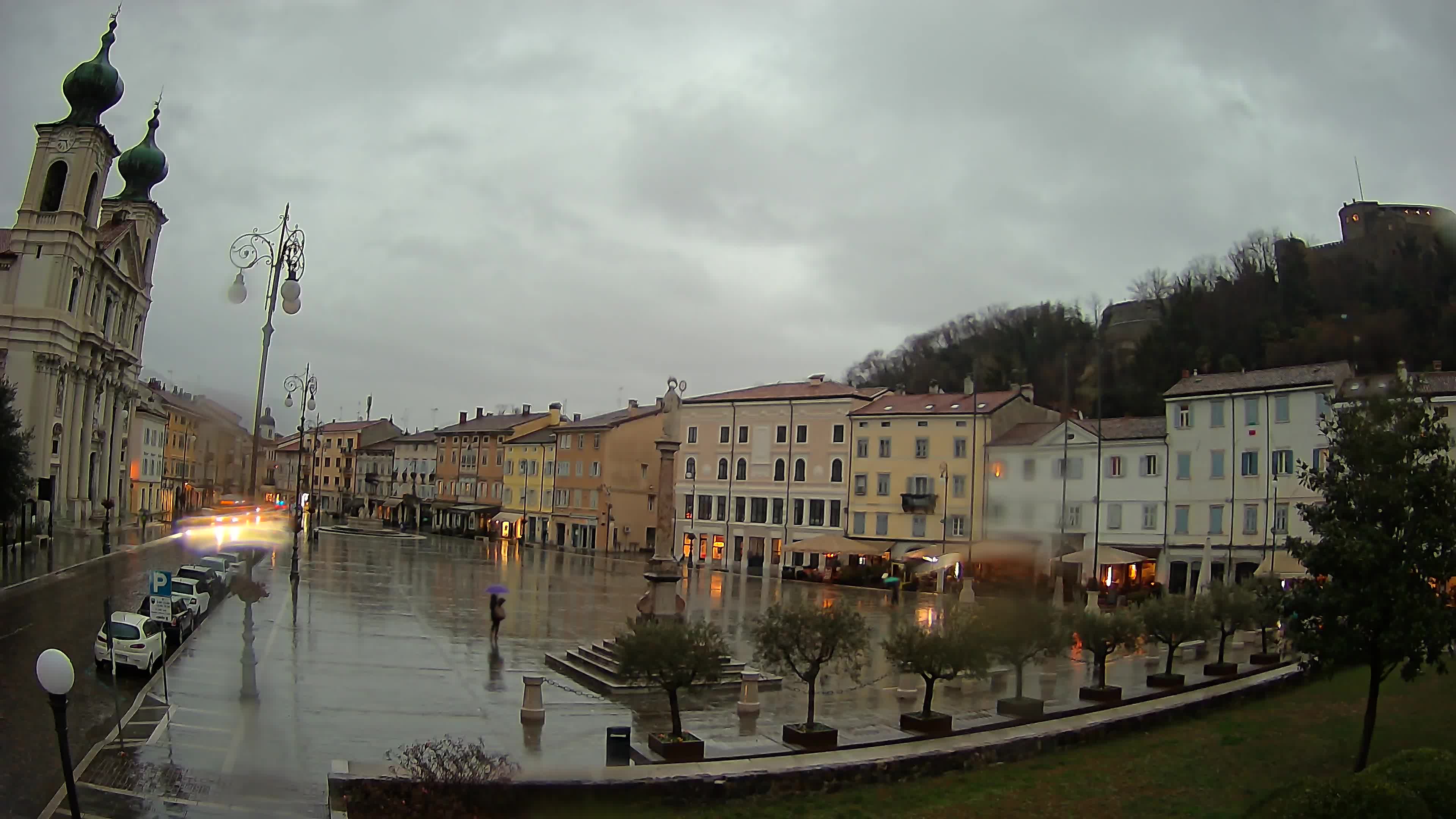 Webcam Gorizia Vittoria square – Church of st. Ignazio