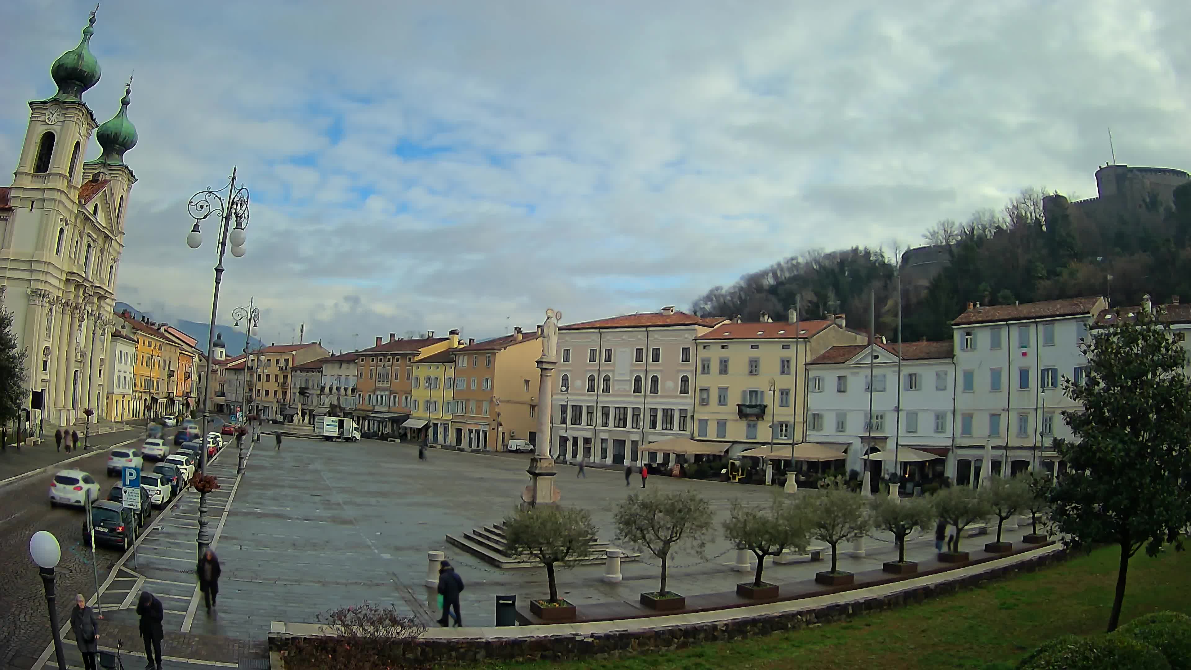Webcam Gorizia Vittoria square – Church of st. Ignazio