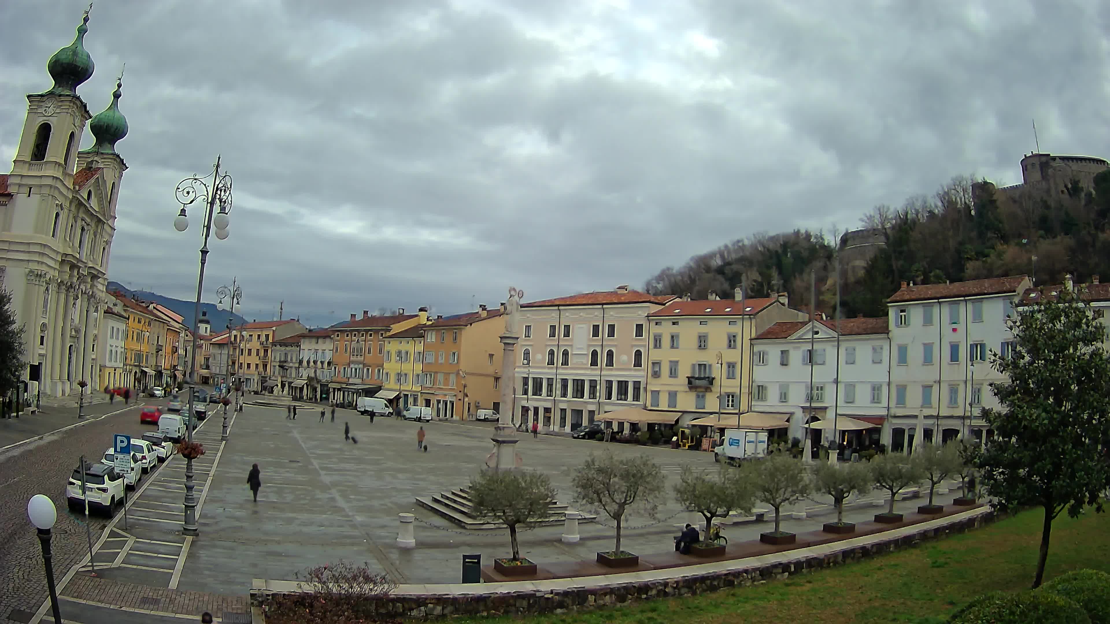 Webcam Gorizia Vittoria square – Church of st. Ignazio