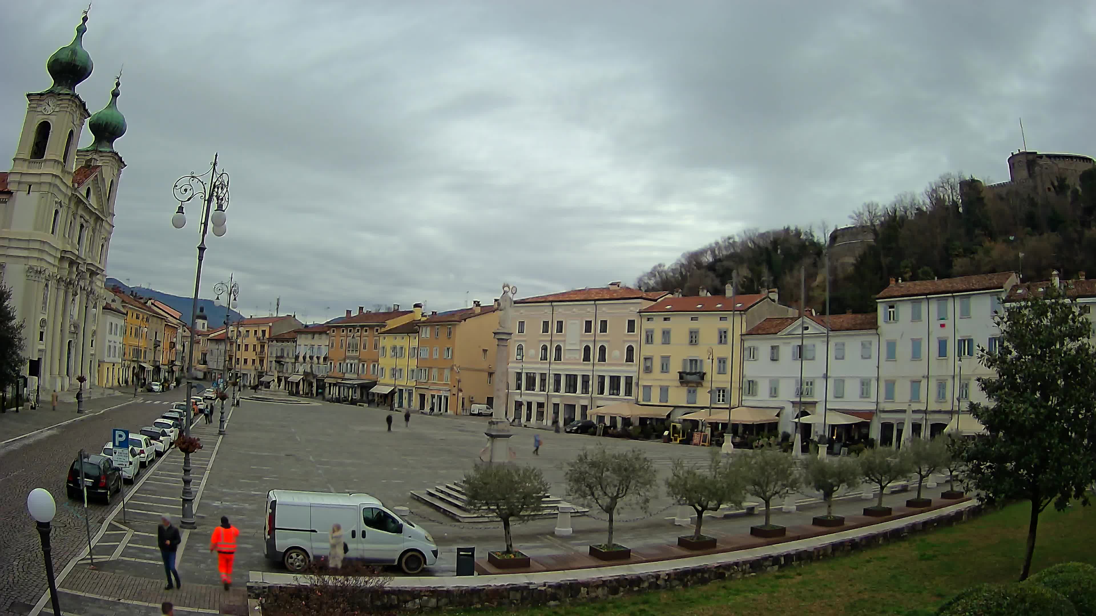Webcam Gorizia Vittoria square – Church of st. Ignazio
