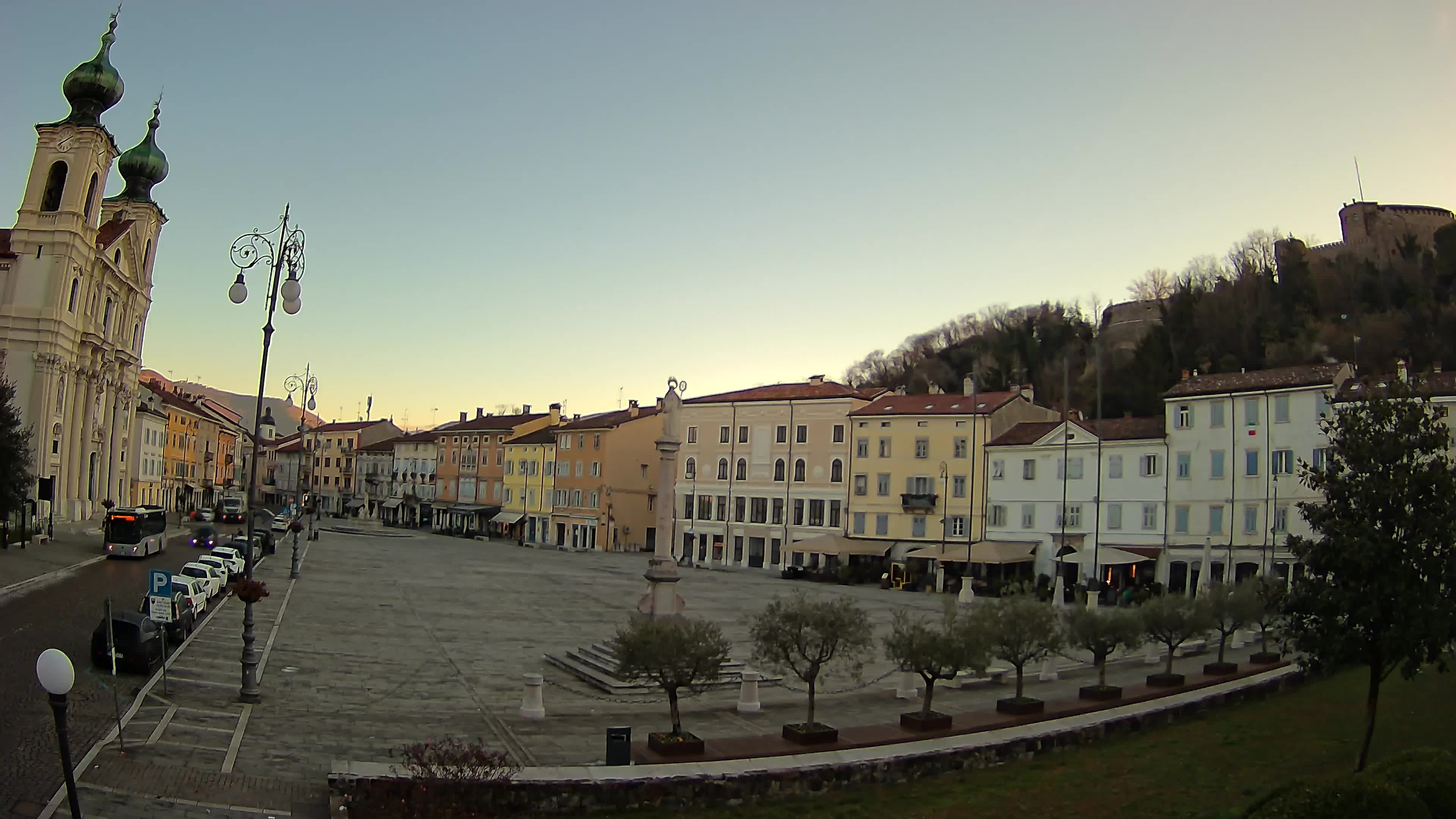 Webcam Gorizia Vittoria square – Church of st. Ignazio