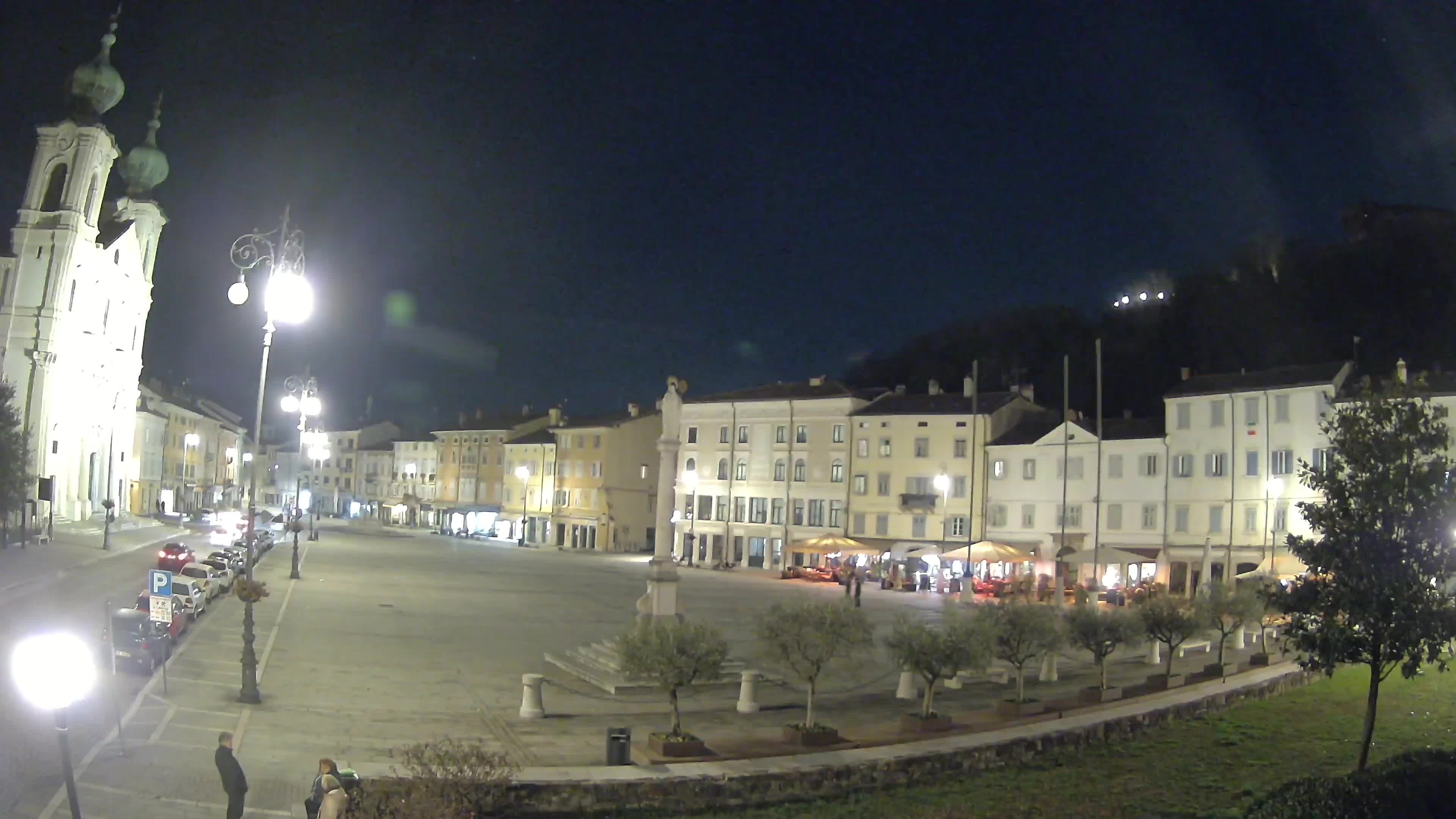 Gorizia – Plaza Vittoria – iglesia de San Pedro. Ignacio