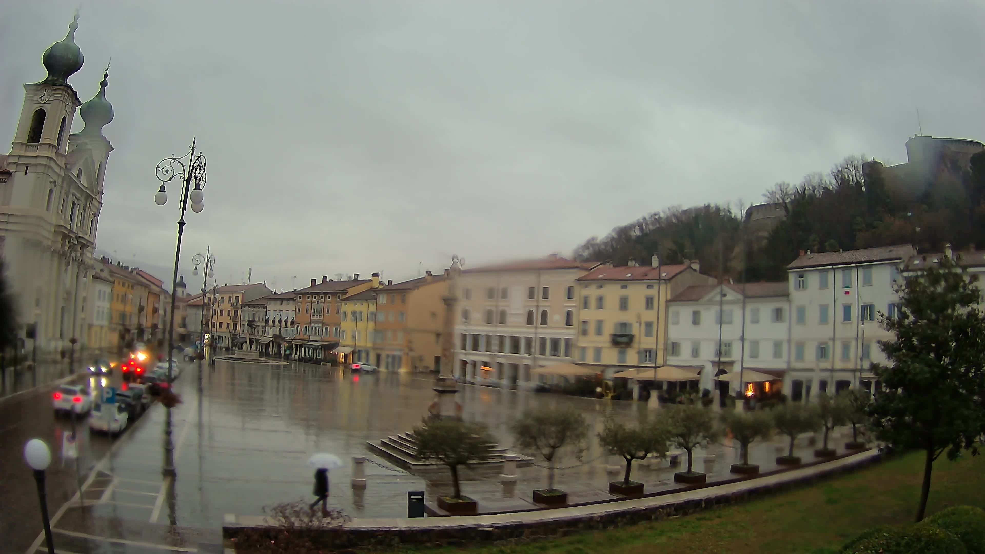 Webcam Gorizia Vittoria square – Church of st. Ignazio