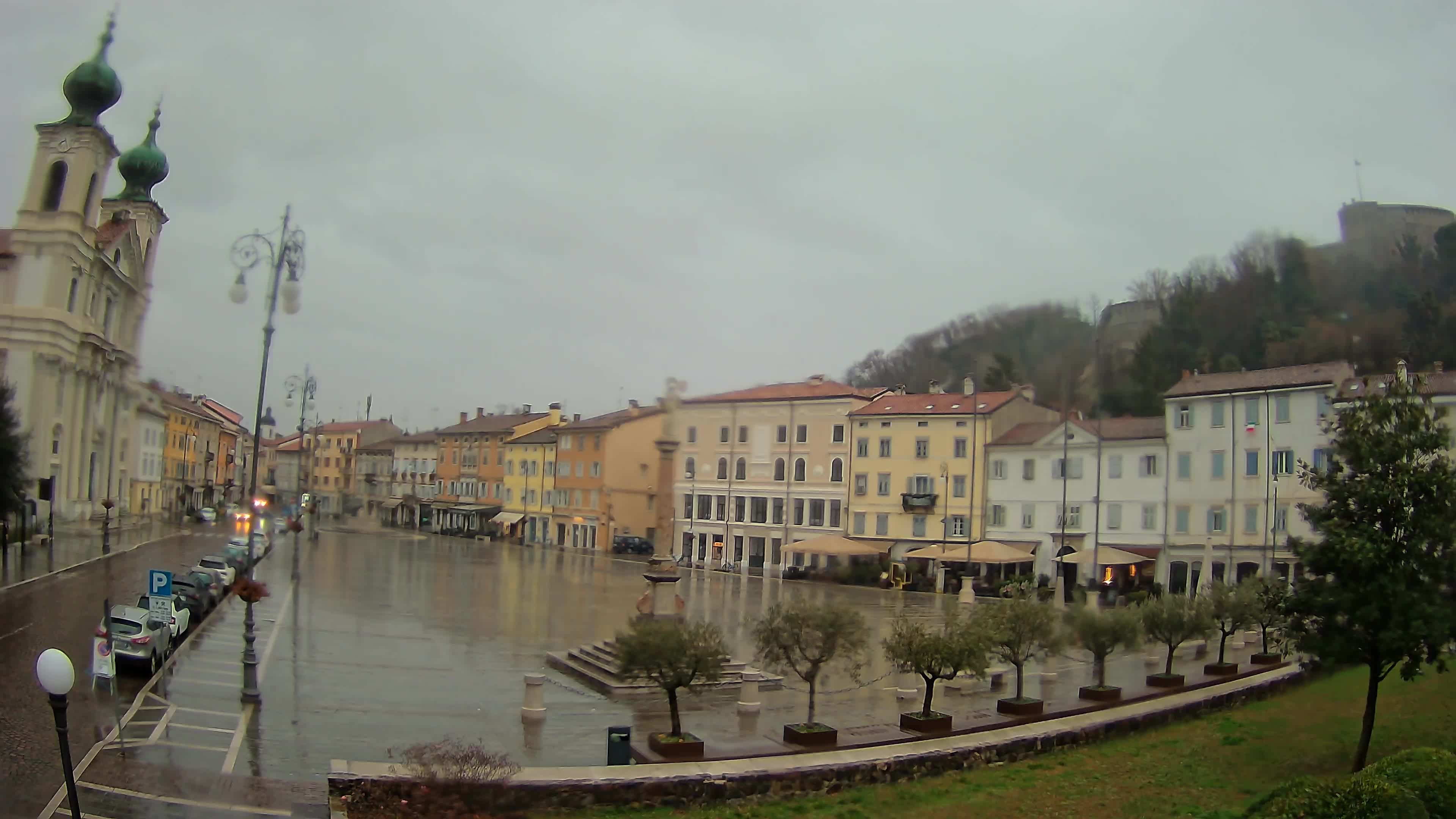 Webcam Gorizia Vittoria square – Church of st. Ignazio