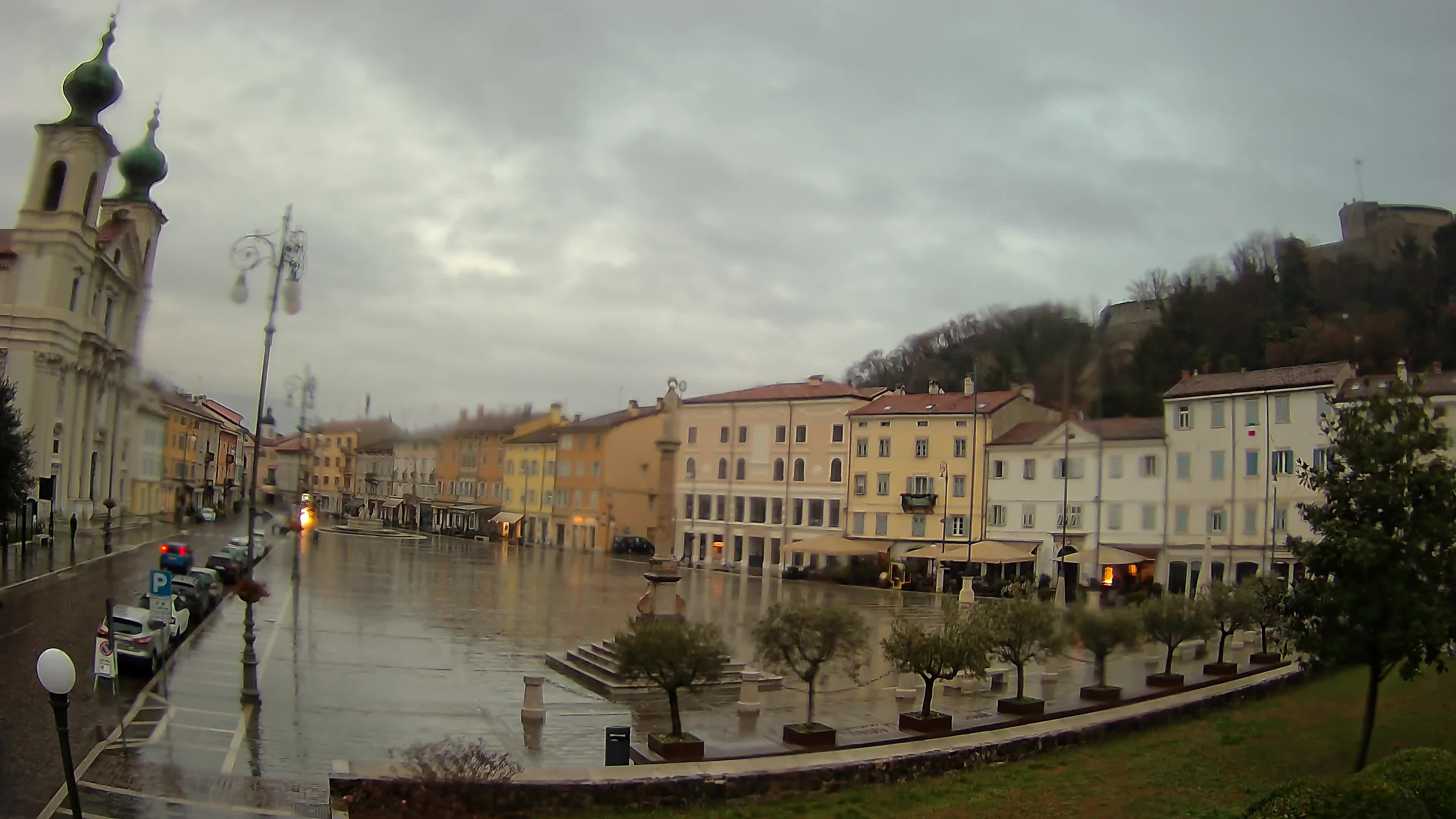 Gorizia – Place Vittoria – église st. Ignazio