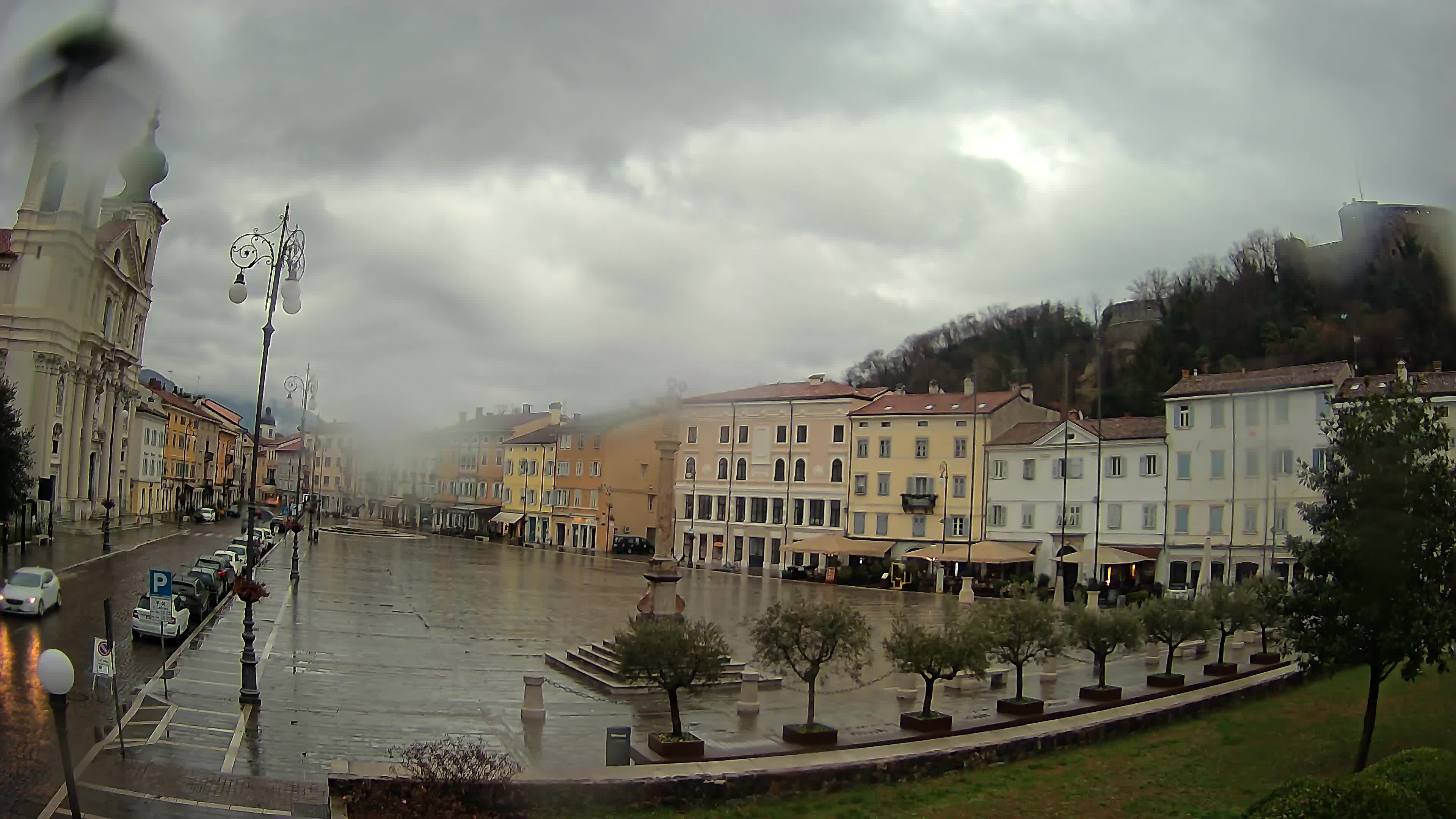 Gorizia – Place Vittoria – église st. Ignazio