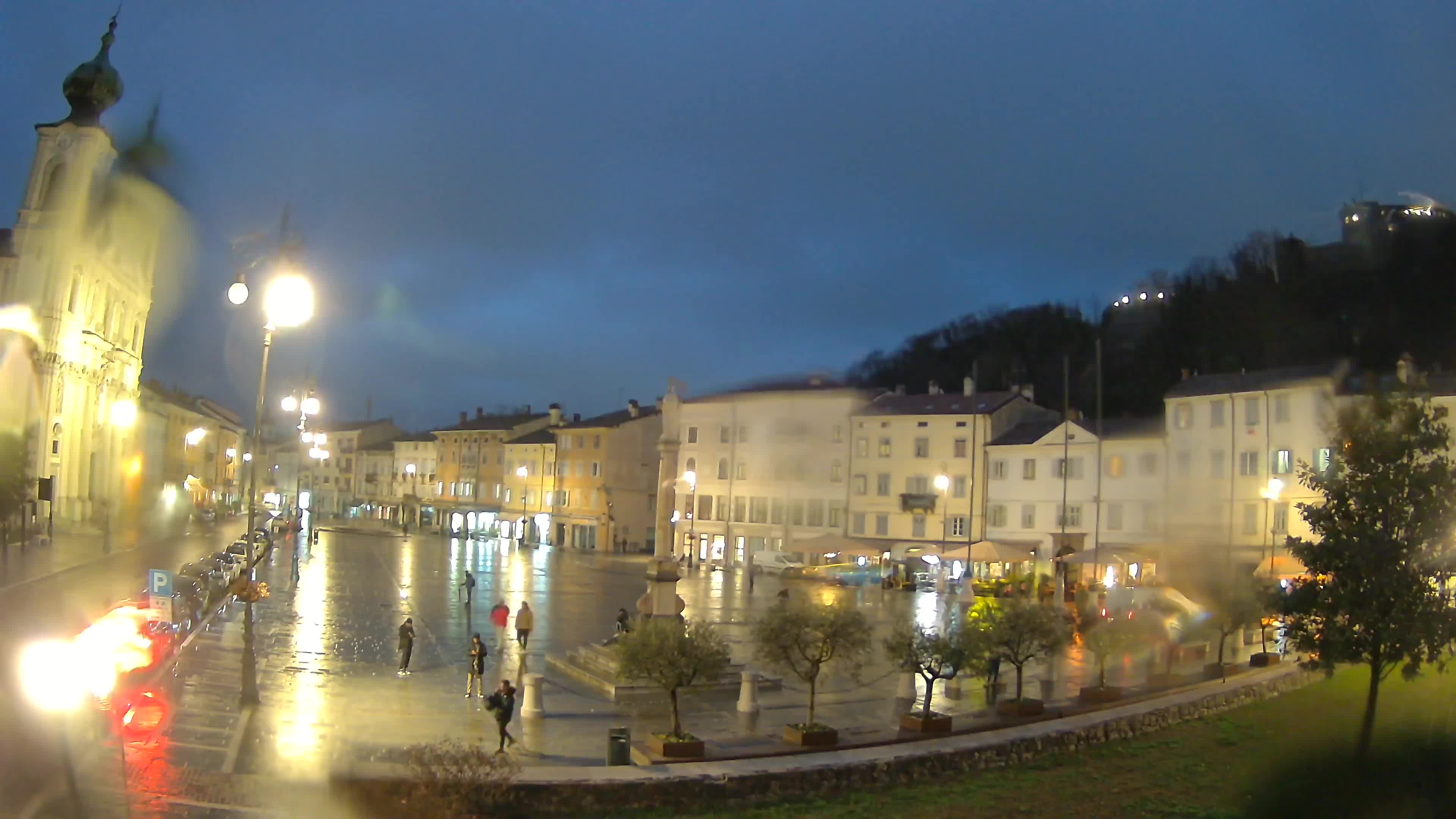 Gorizia – Place Vittoria – église st. Ignazio