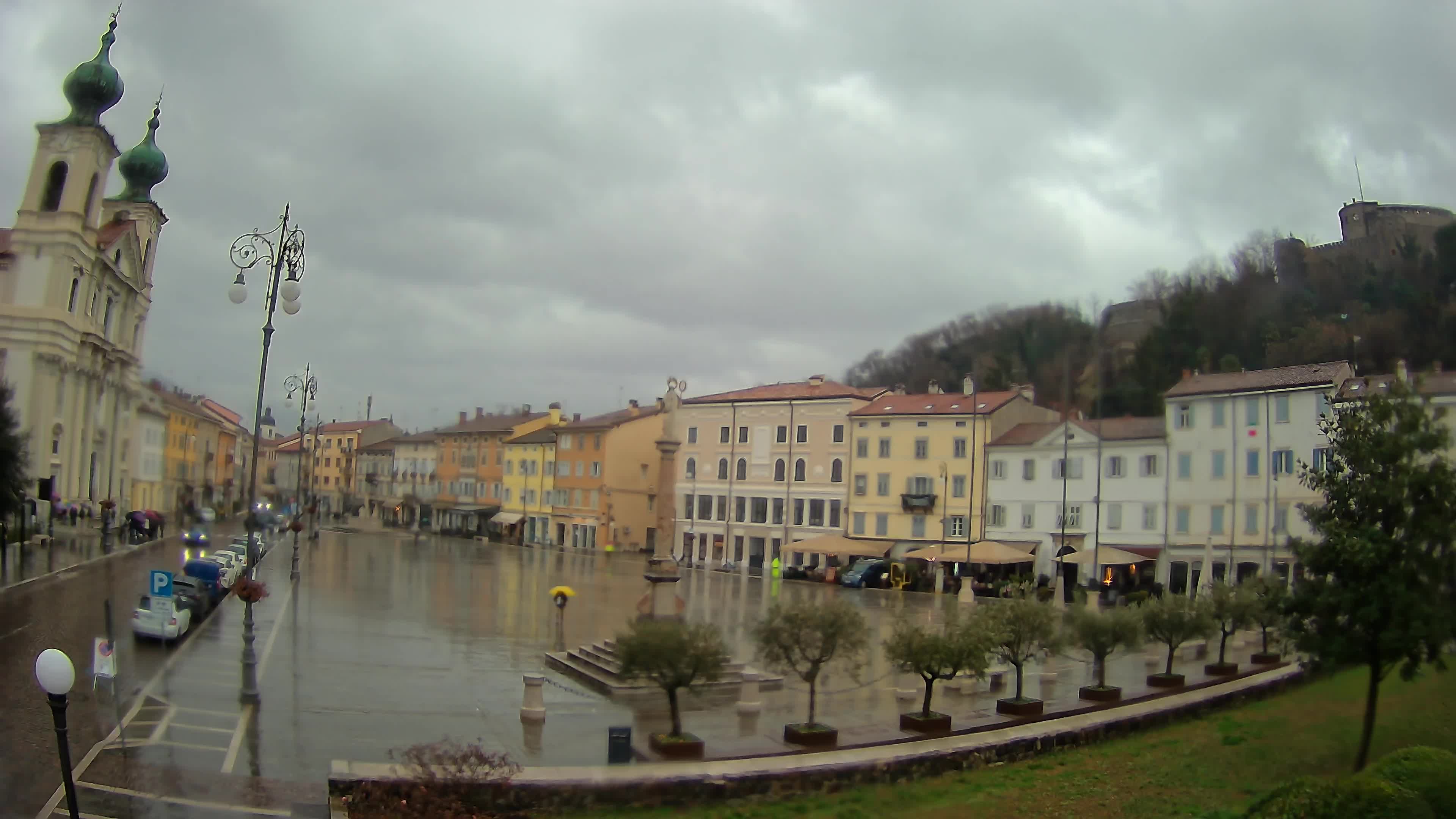 Webcam Gorizia Vittoria square – Church of st. Ignazio