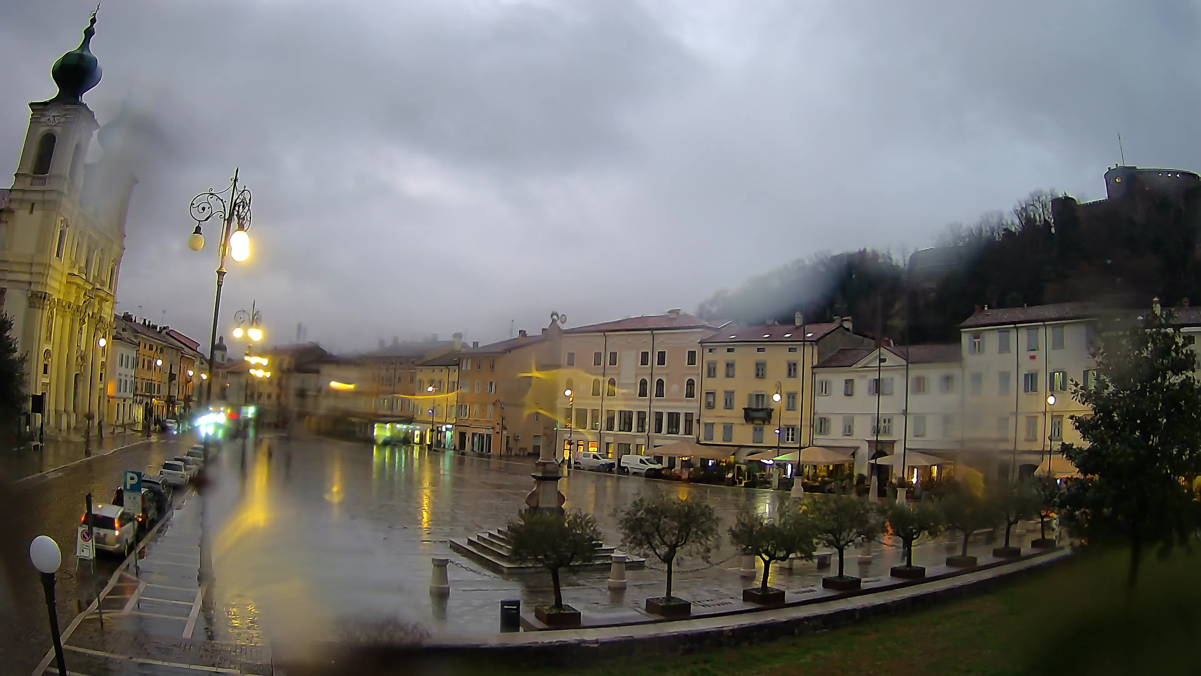 Gorica – Travnik – trg Vittoria – Crka sv. Ignazio