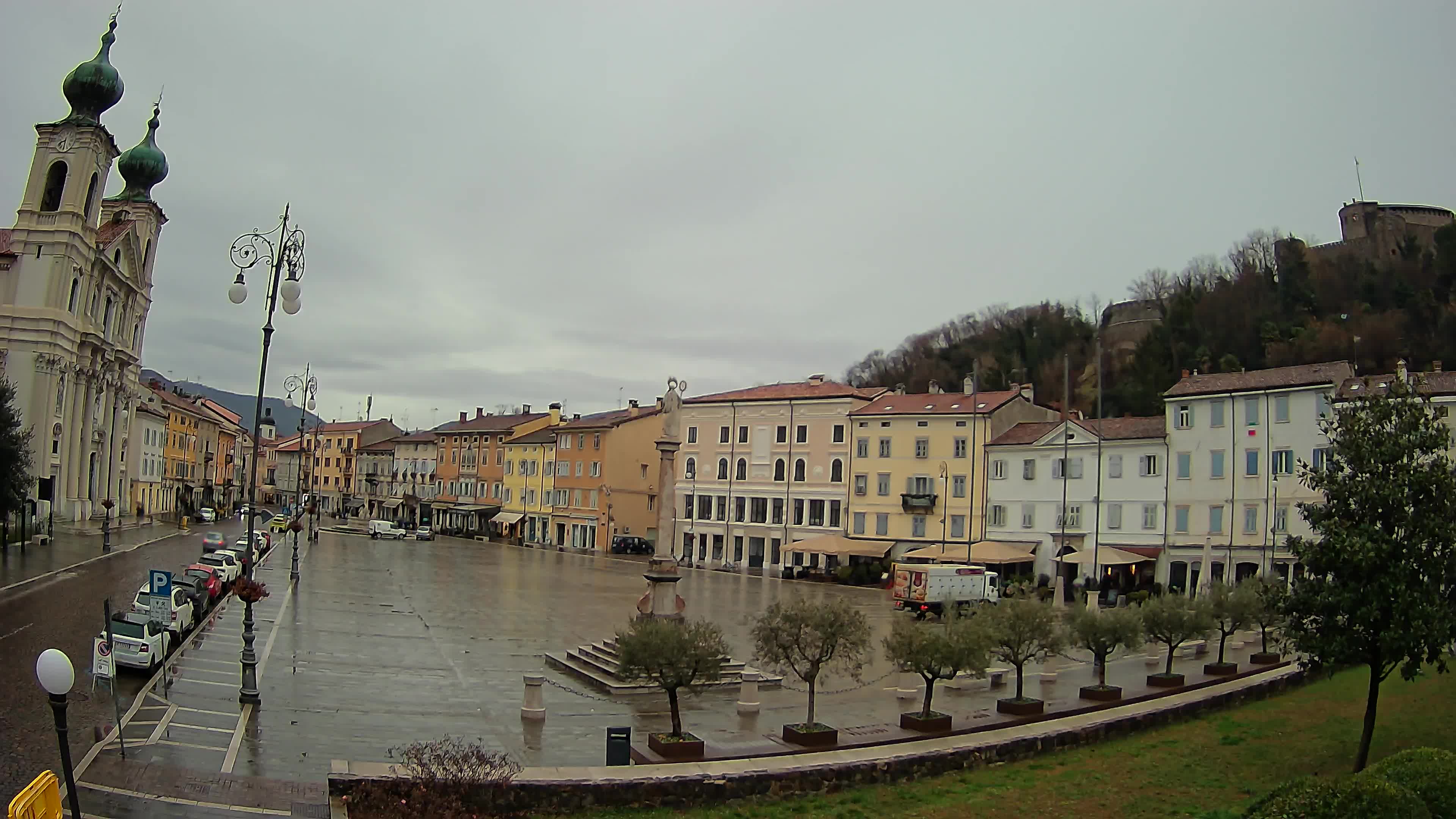 Görz – Vittoria-Platz – Kirche St. Ignazio