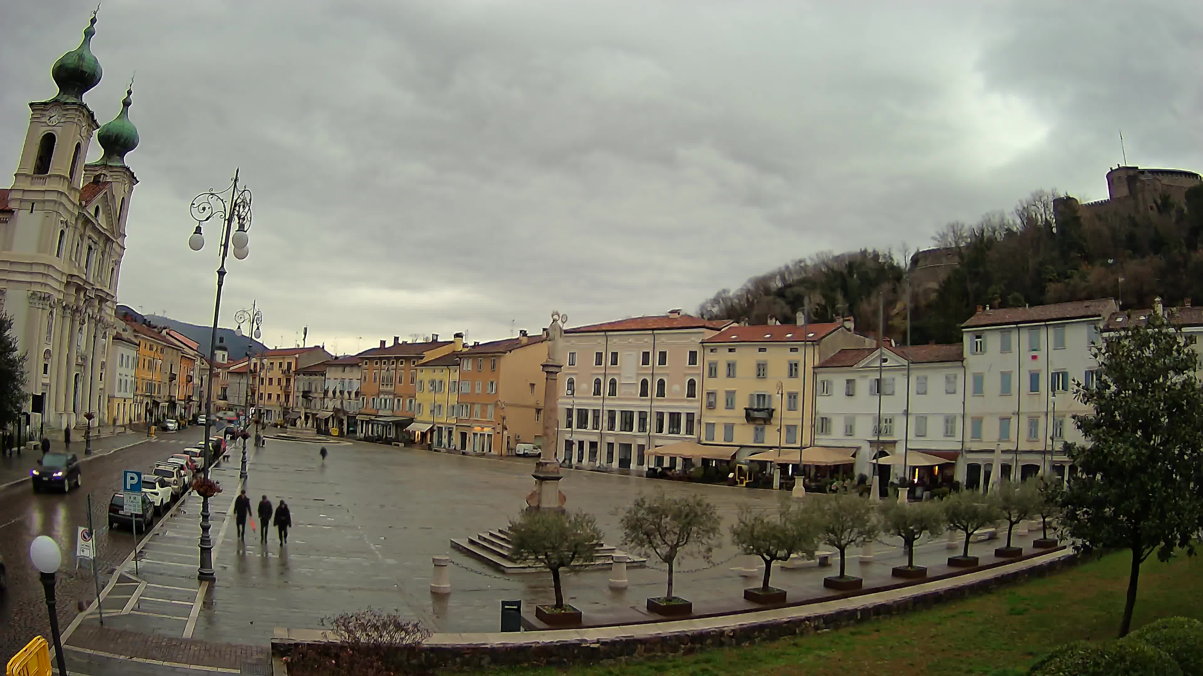 Webcam Gorizia Vittoria square – Church of st. Ignazio