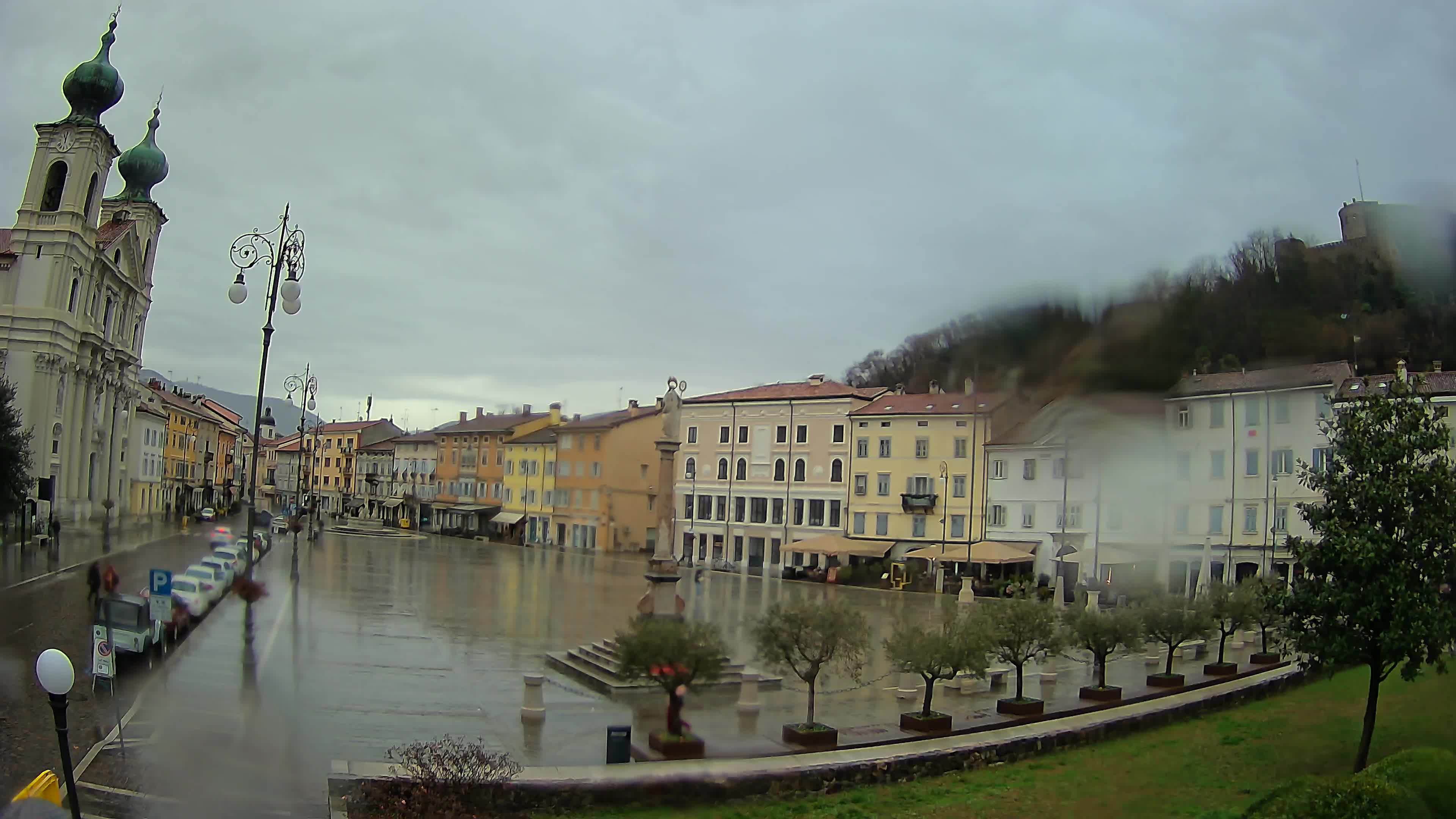 Webcam Gorizia Vittoria square – Church of st. Ignazio