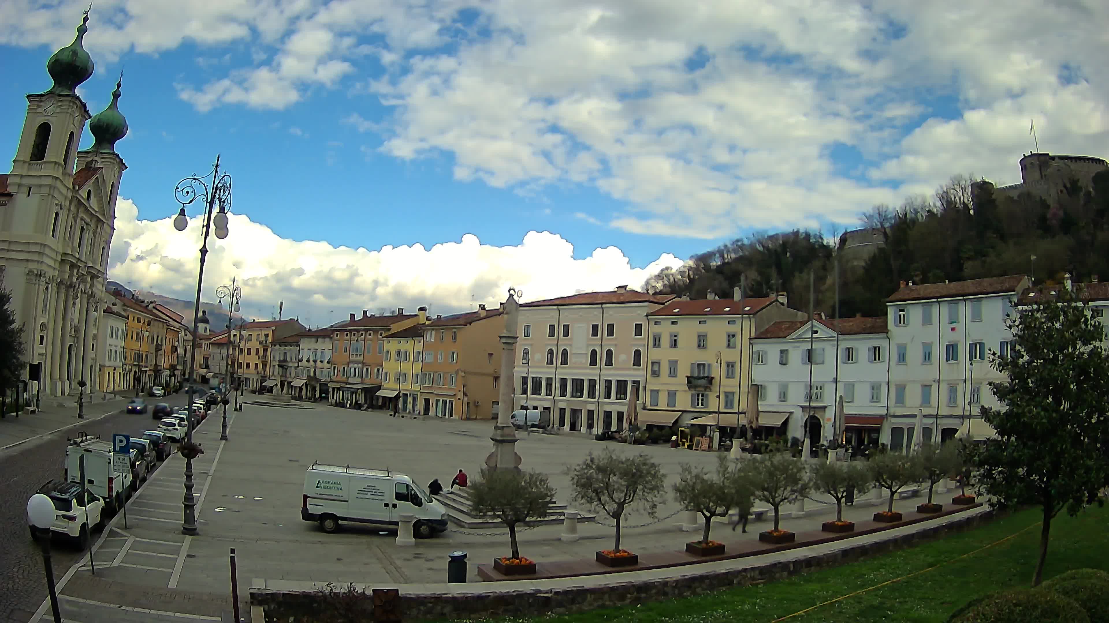Webcam Gorizia Vittoria square – Church of st. Ignazio