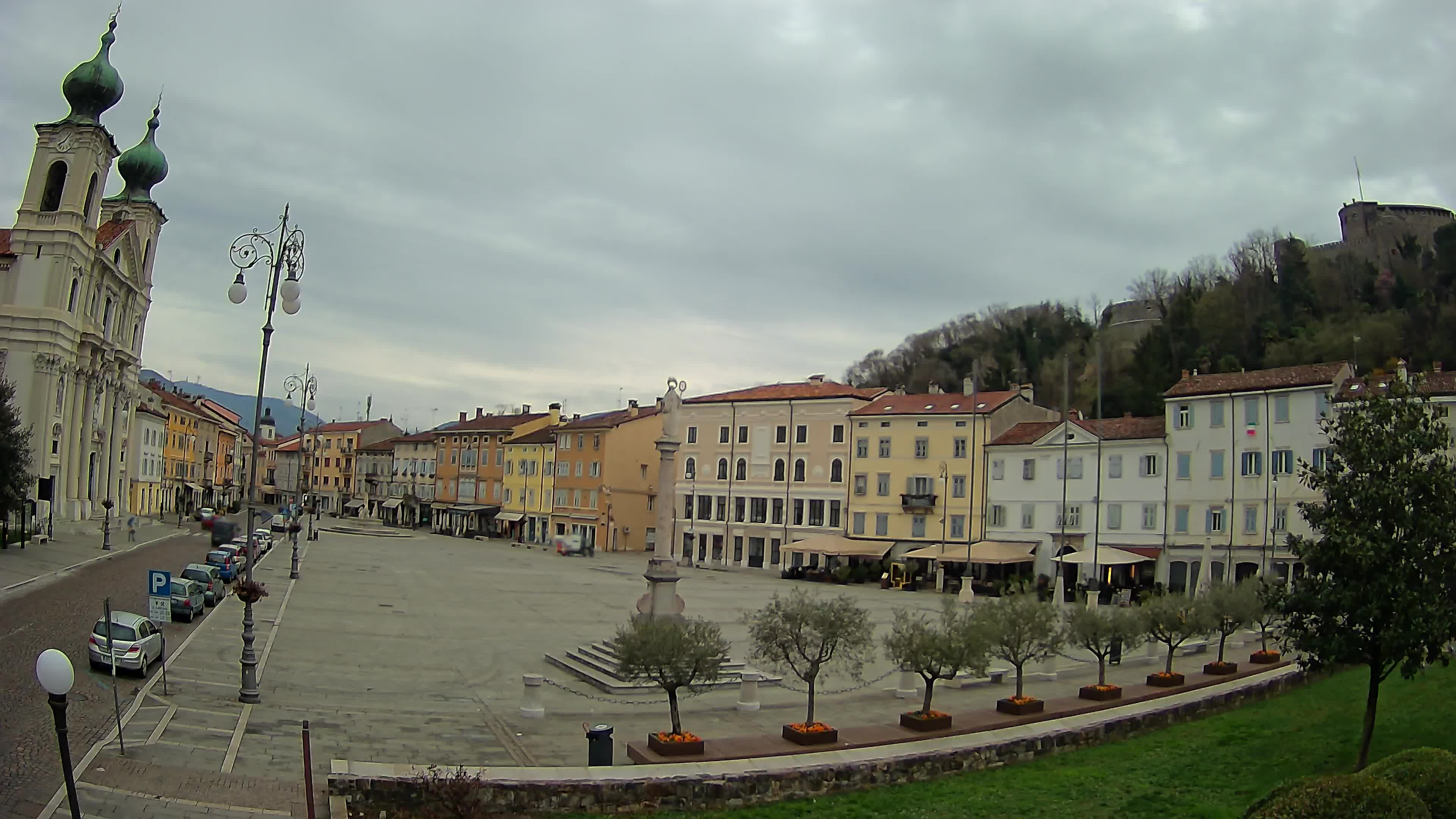 Webcam Gorizia Vittoria square – Church of st. Ignazio